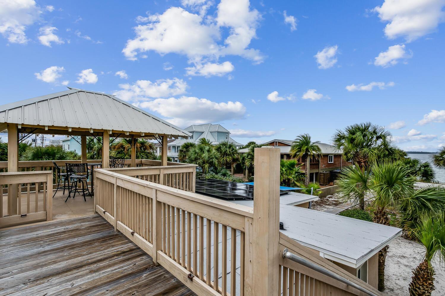 Stay Exceptional - 3B Beach Home view 5