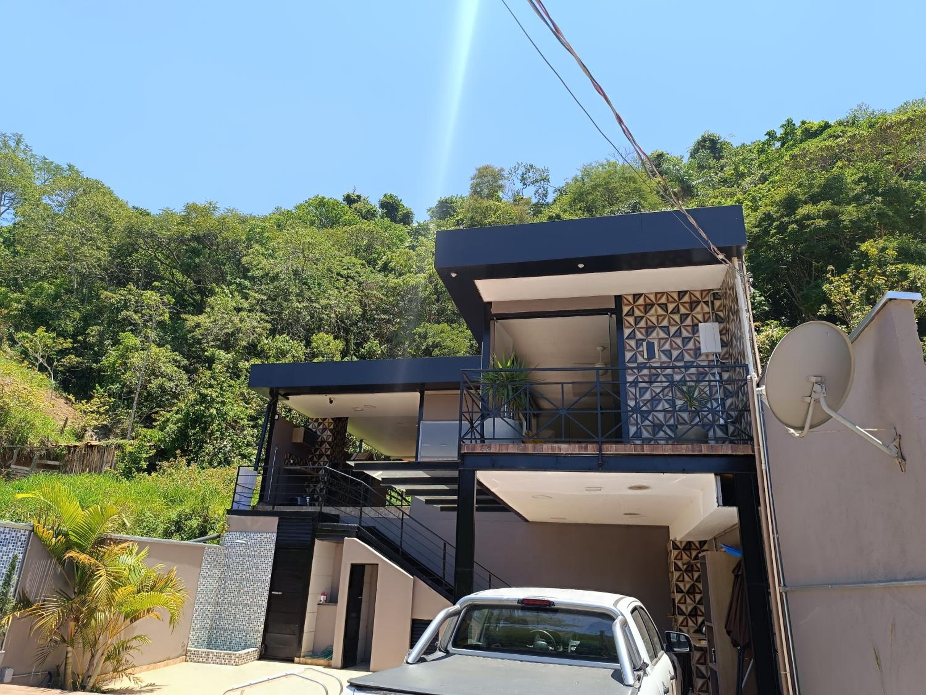 Chácara com Piscina e Natureza Jacareí São José dos Campos Vale do paraíba próximo a São paulo CHÁCARA TALISMÃ