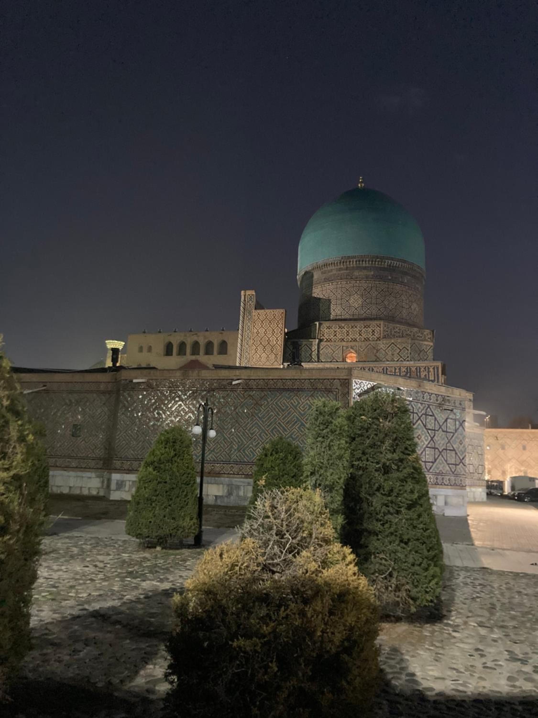 Guest house near Registan view 2