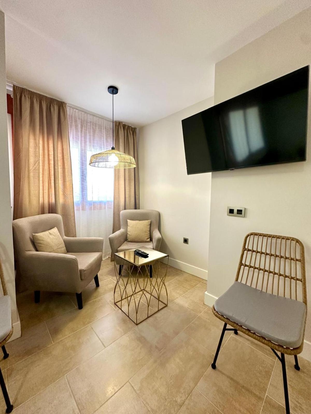 Apartamentos Puente Romano Suites Parking Gratis