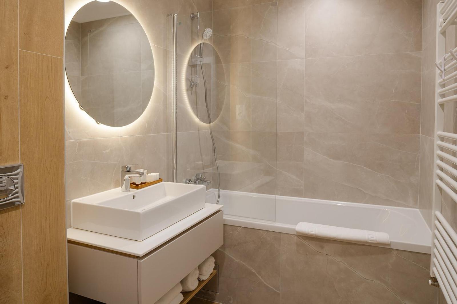 THO Luxury Residence