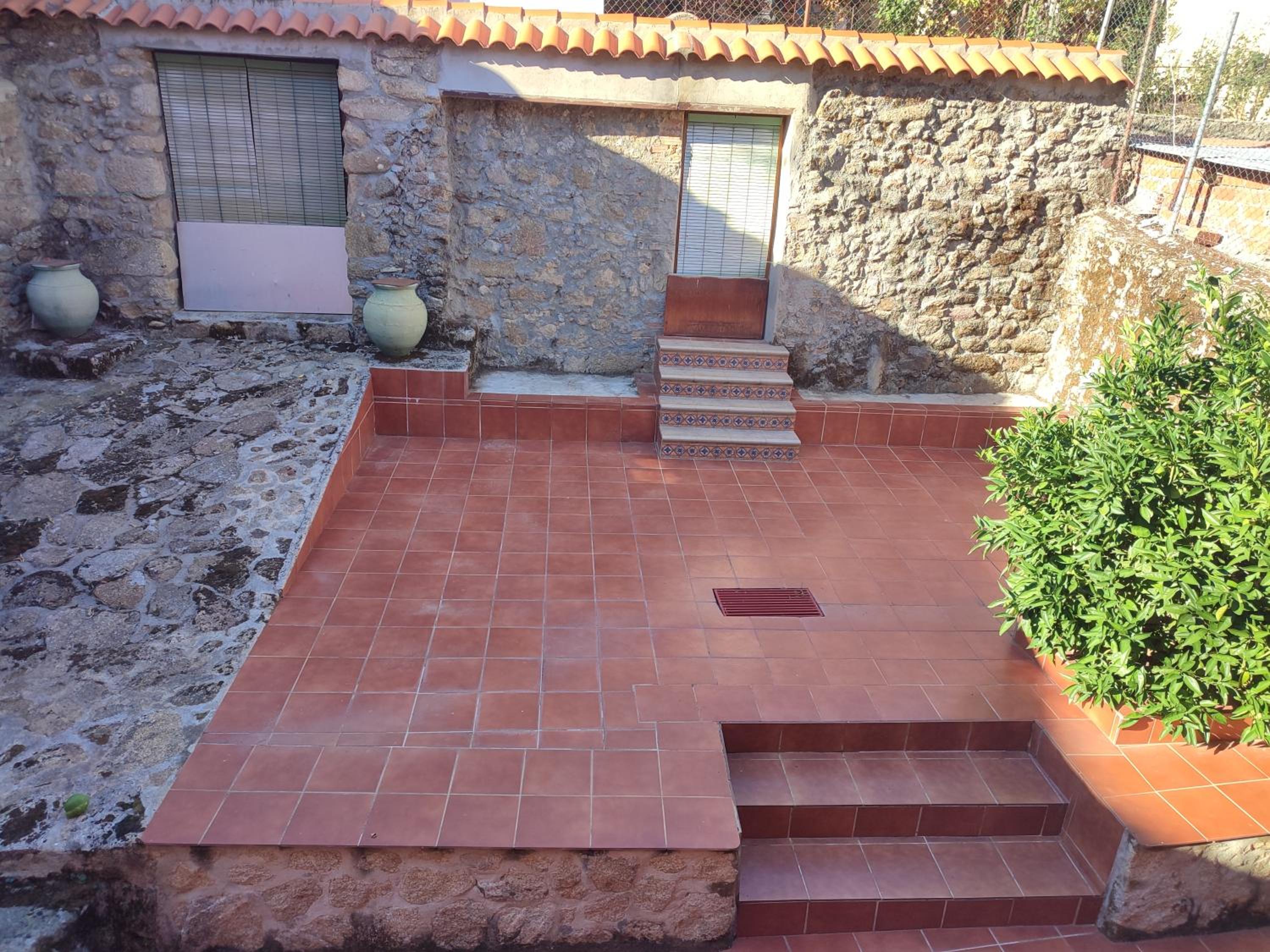 Casa Rogelio Valverde