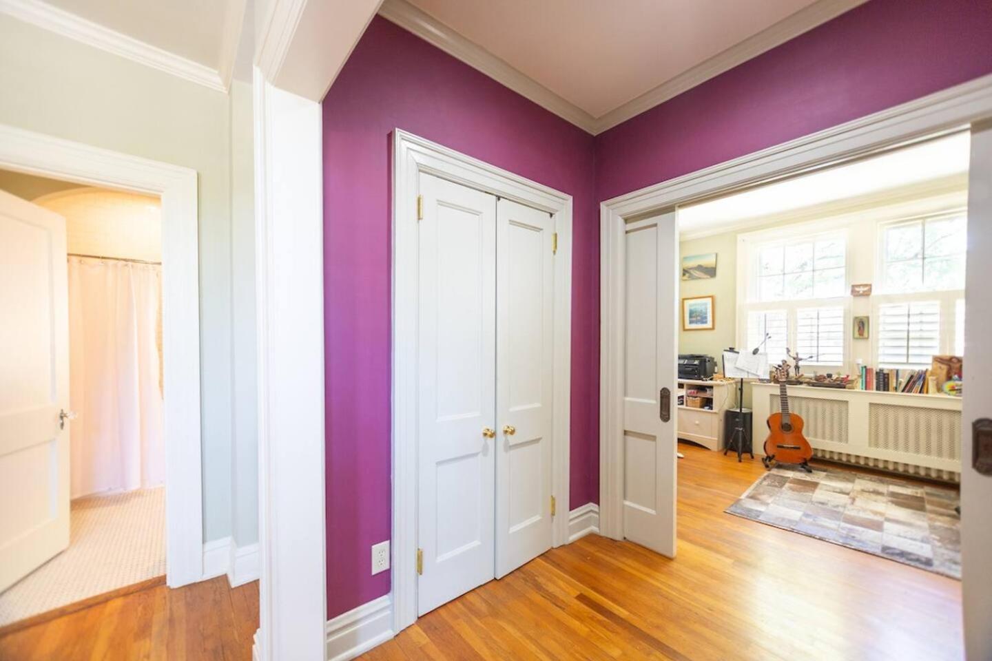 Historic 4br Trinity Park Home Near Duke view 3