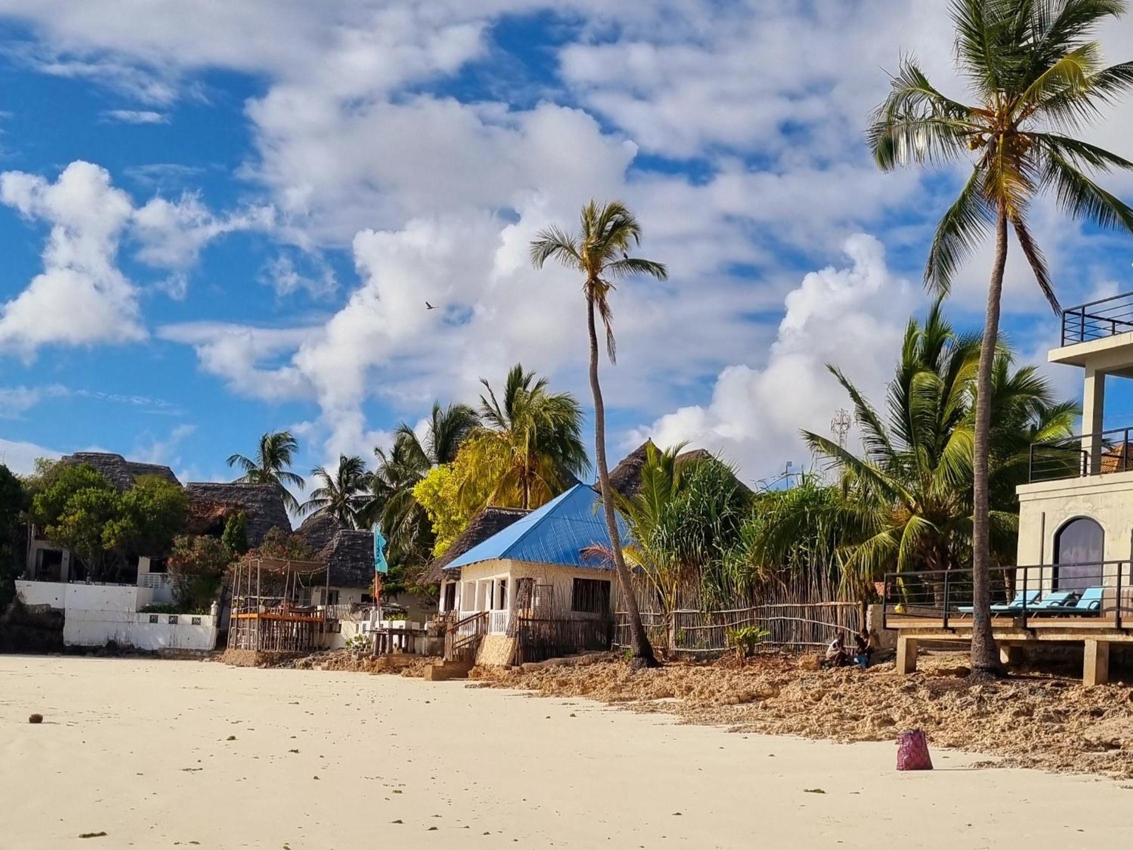 Fisherman's Cottage on the beach