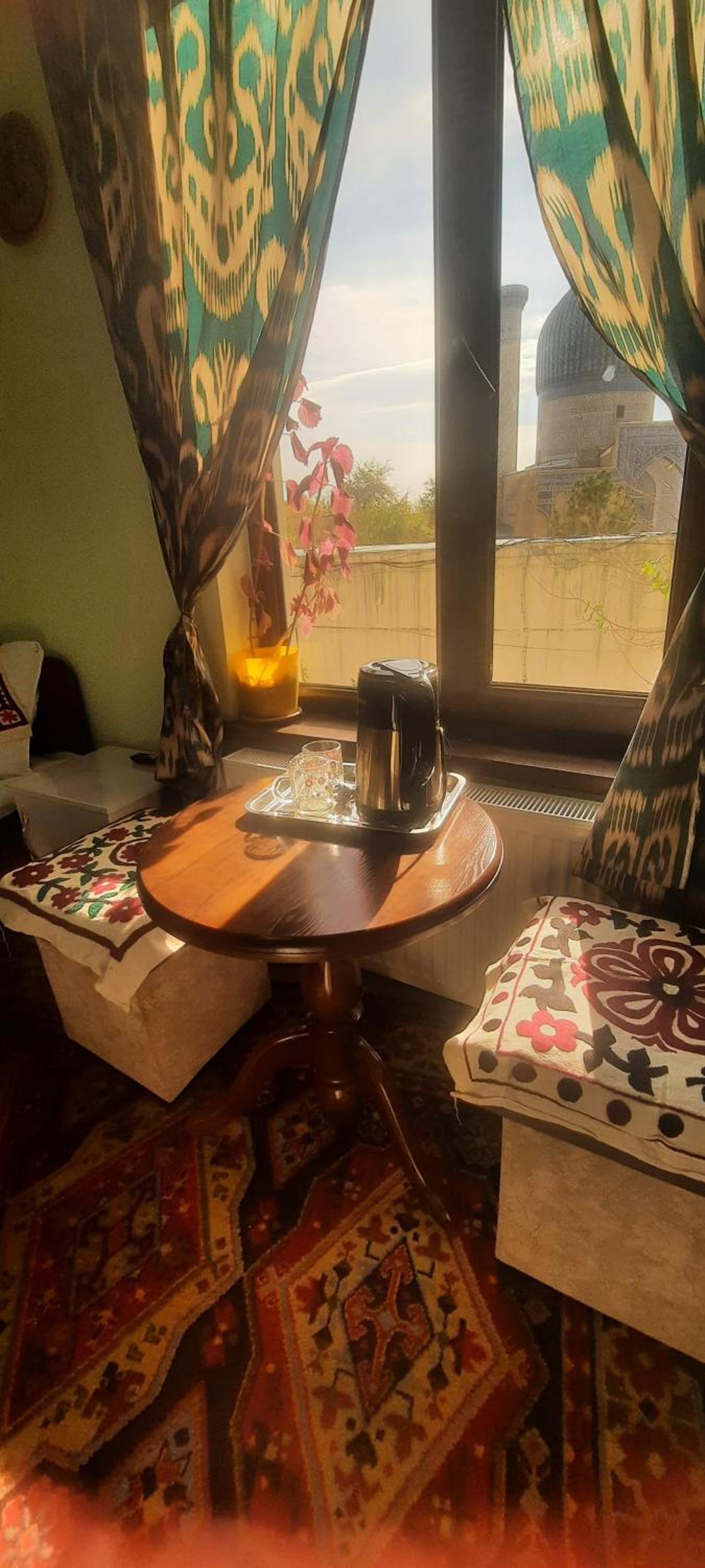 Mironshox Guest House