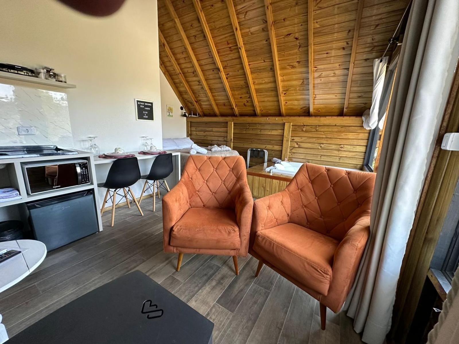 Refugio Brognoli - Chalé com Banheira de Hidromassagem