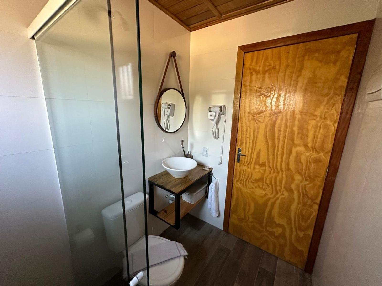 Refugio Brognoli - Chalé com Banheira de Hidromassagem