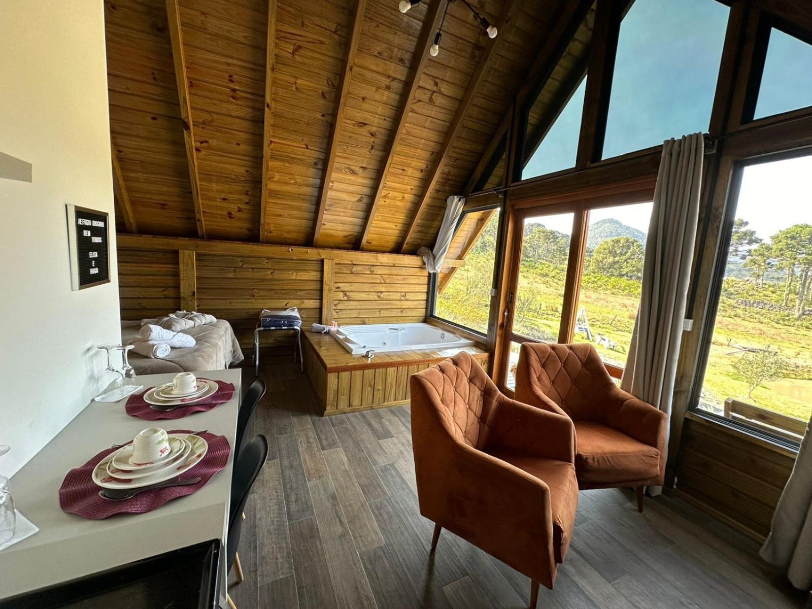 Refugio Brognoli - Chalé com Banheira de Hidromassagem