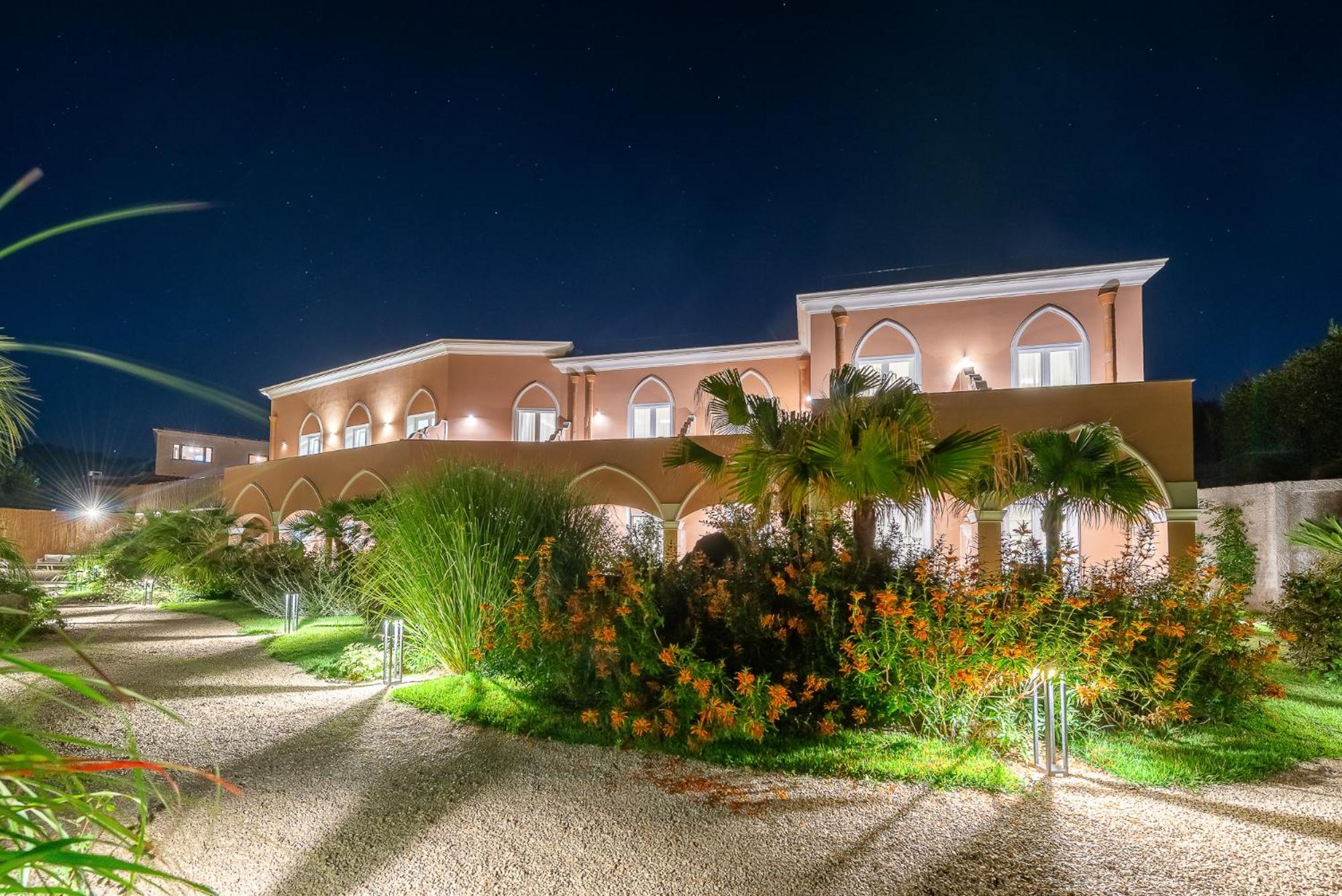 Hotel Corallo Blu Hotel De Charme - Image 1