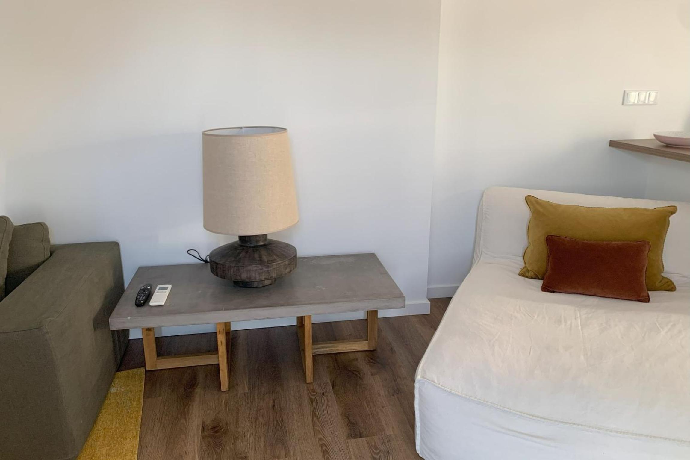 3BDR Central Apartment in Graça by LovelyStay