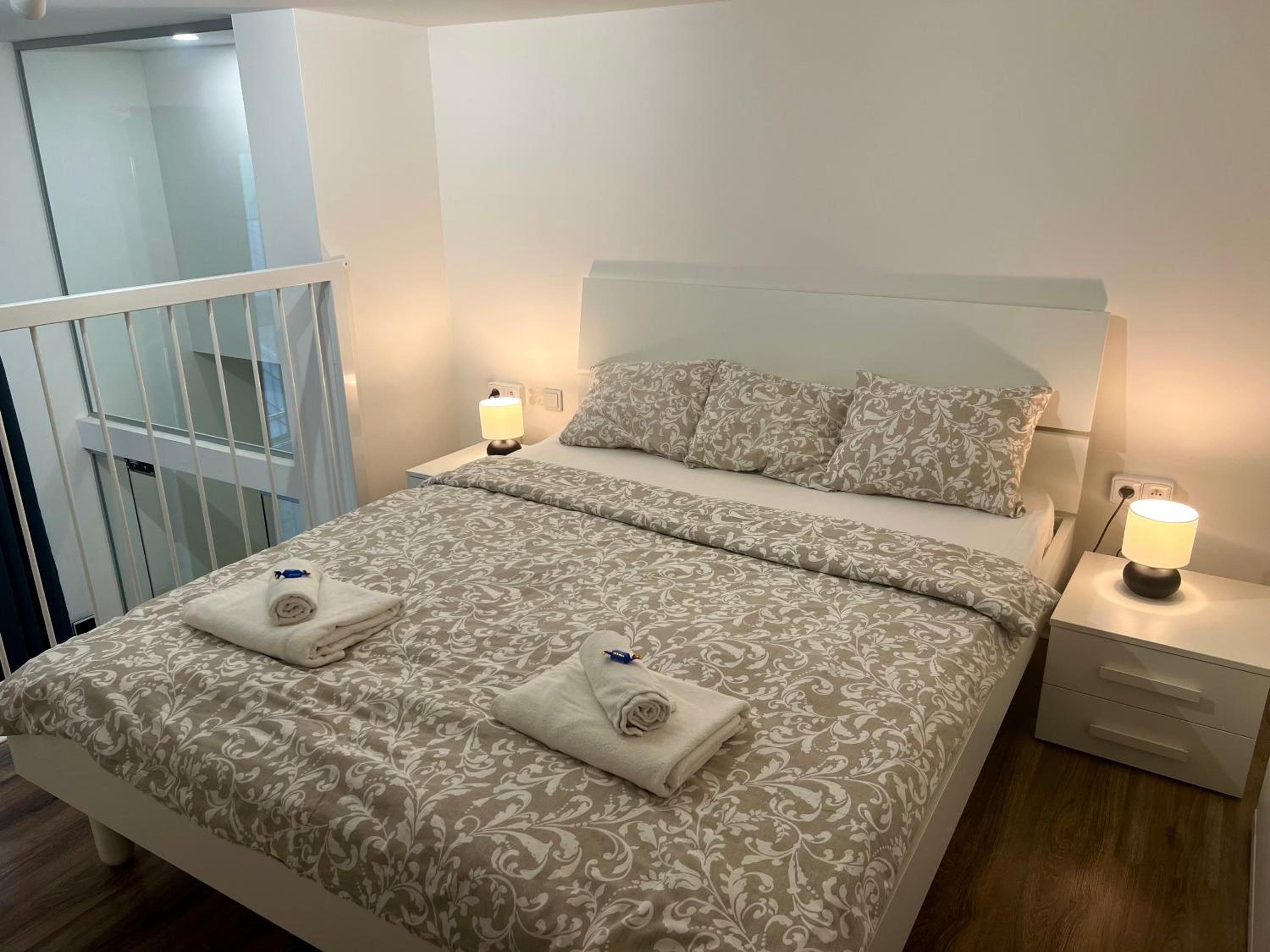 Opletalova Residence 1min from Wenceslas Square