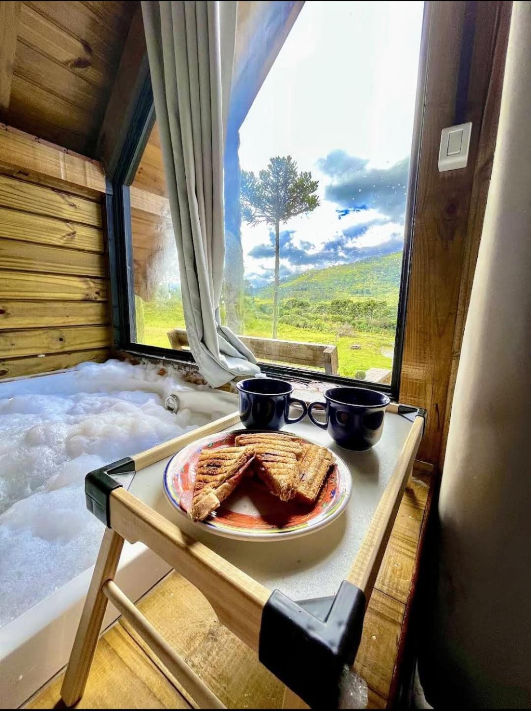 Refugio Brognoli - Chalé com Banheira de Hidromassagem