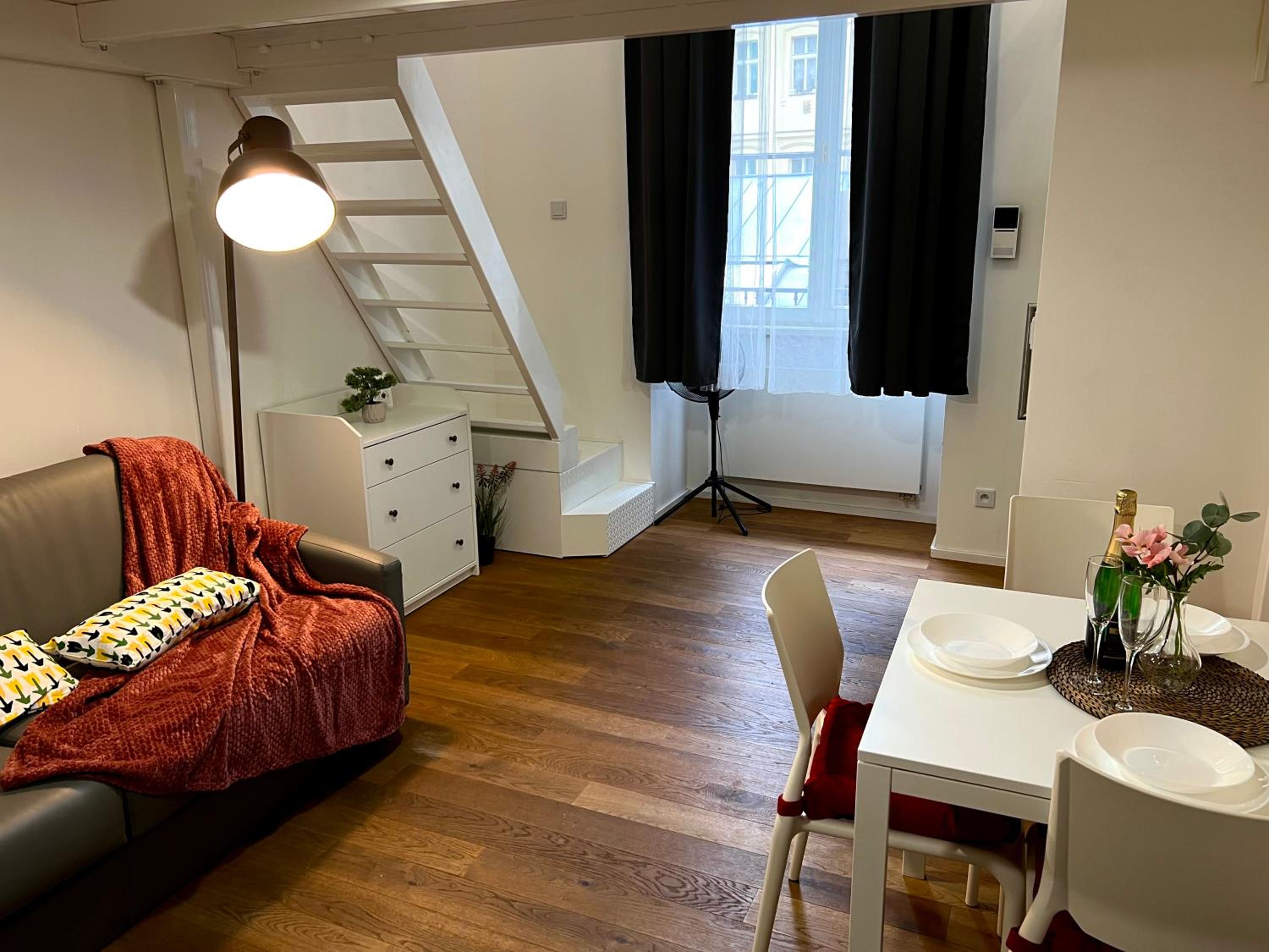 Opletalova Residence 1min from Wenceslas Square