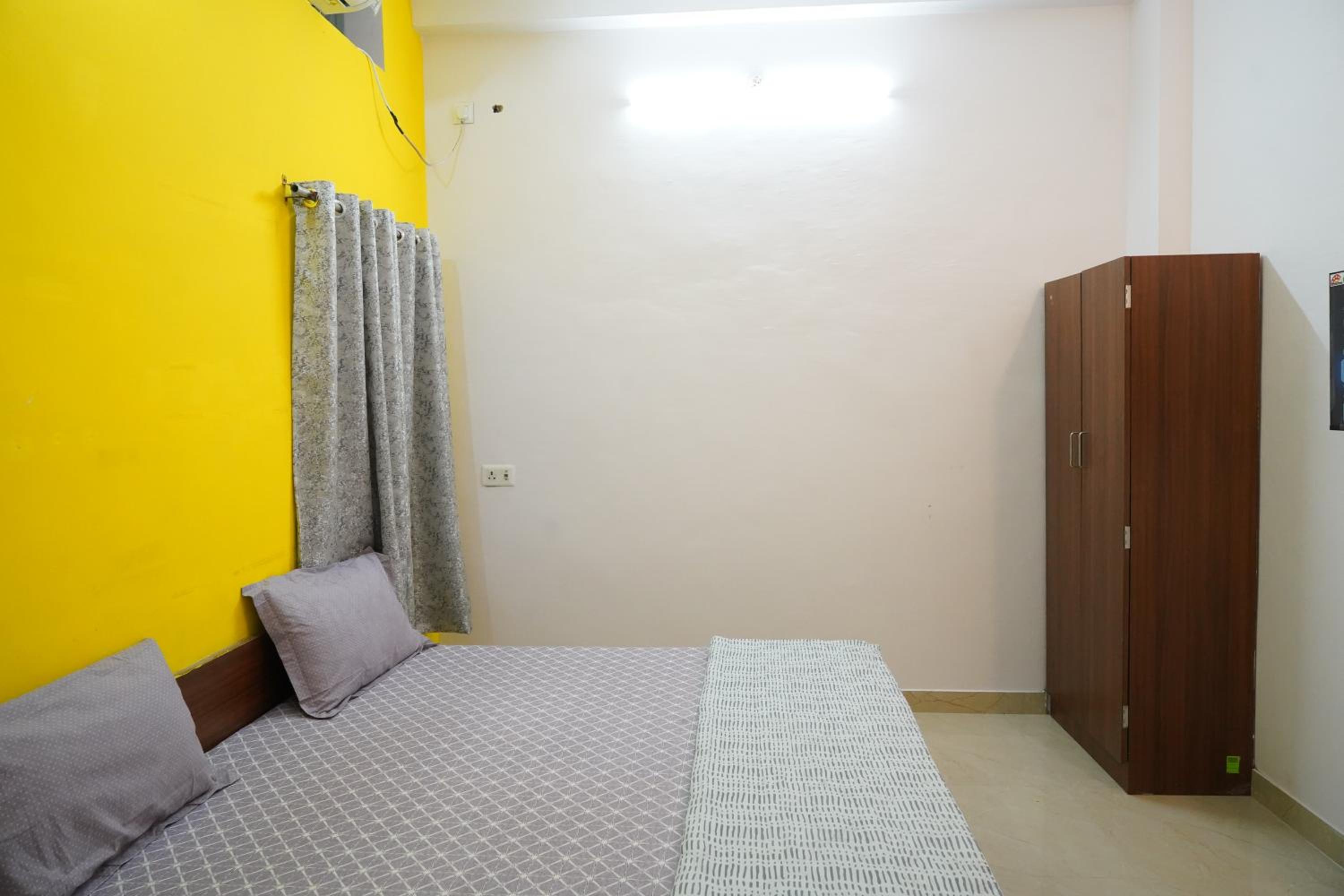 Sankat Mochan Villa - Homestay Near Temple and Assi Ghat - Best Stay for Group and Family view 5