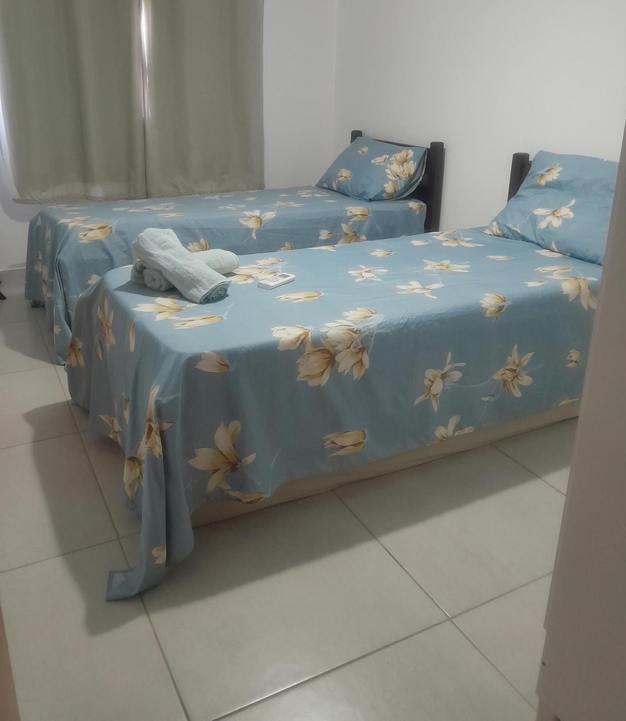 Condomínio Porto Smeralda - Guarajuba - apto 2 quartos - suítes