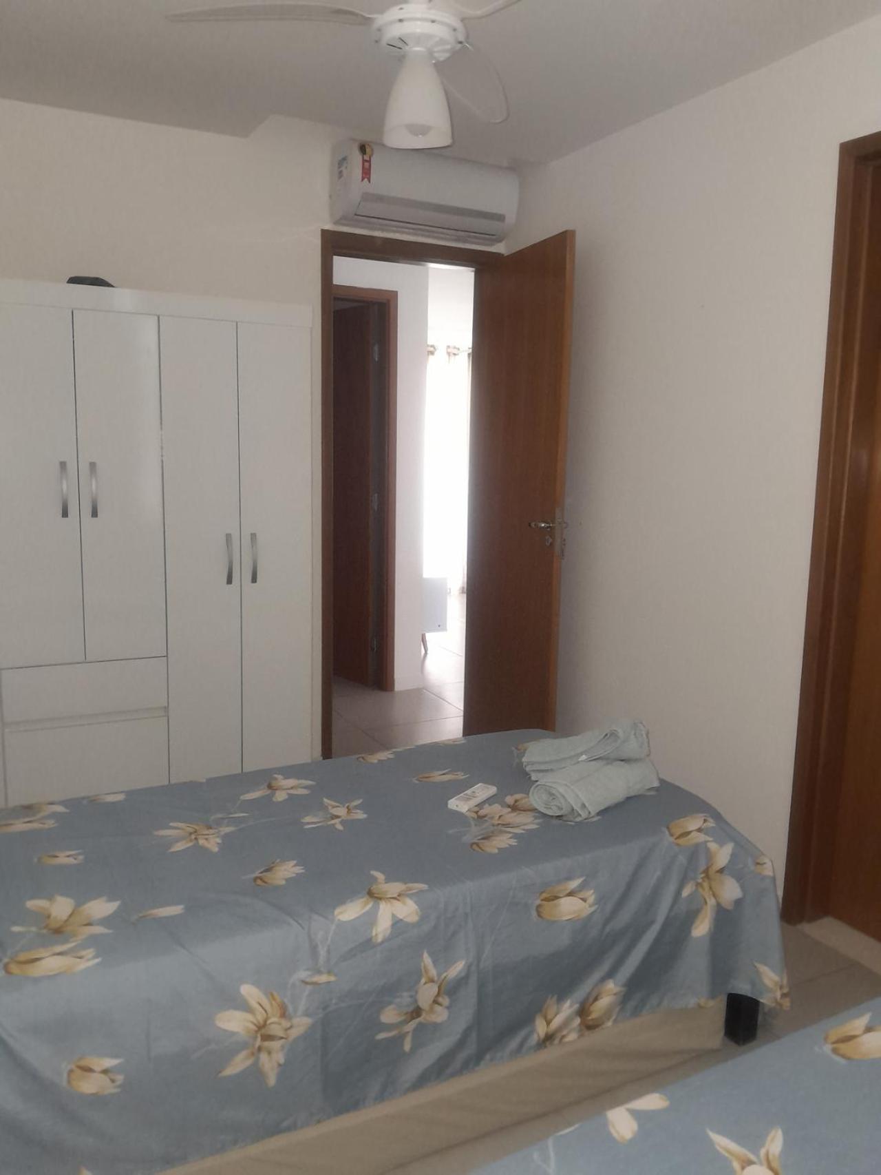 Condomínio Porto Smeralda - Guarajuba - apto 2 quartos - suítes