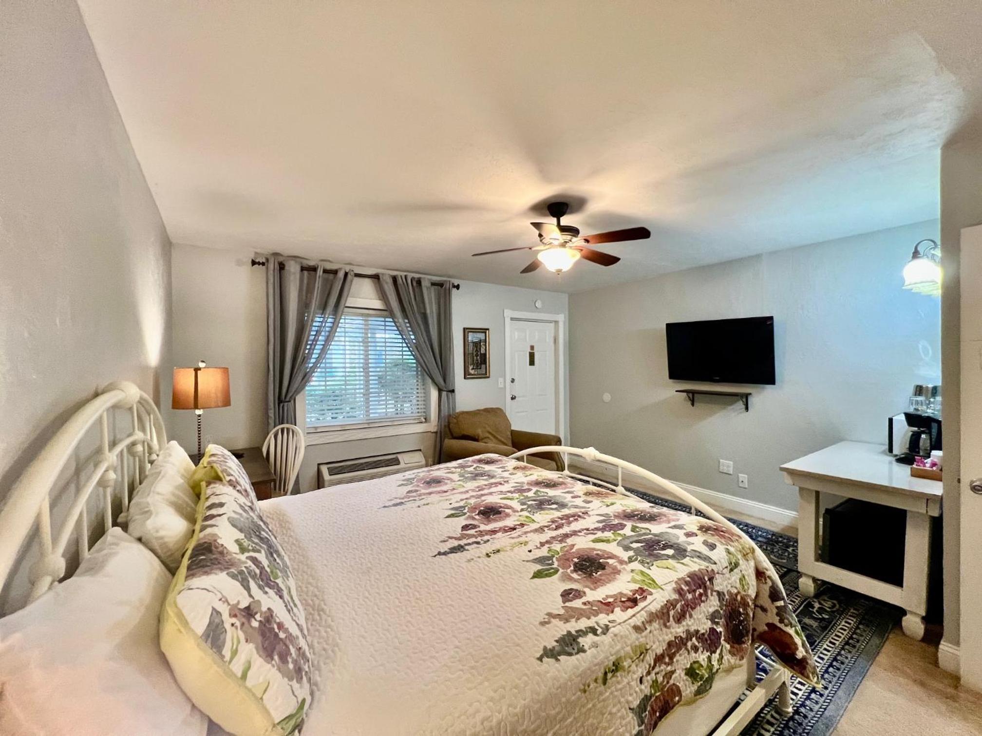 The Mount Vernon Inn