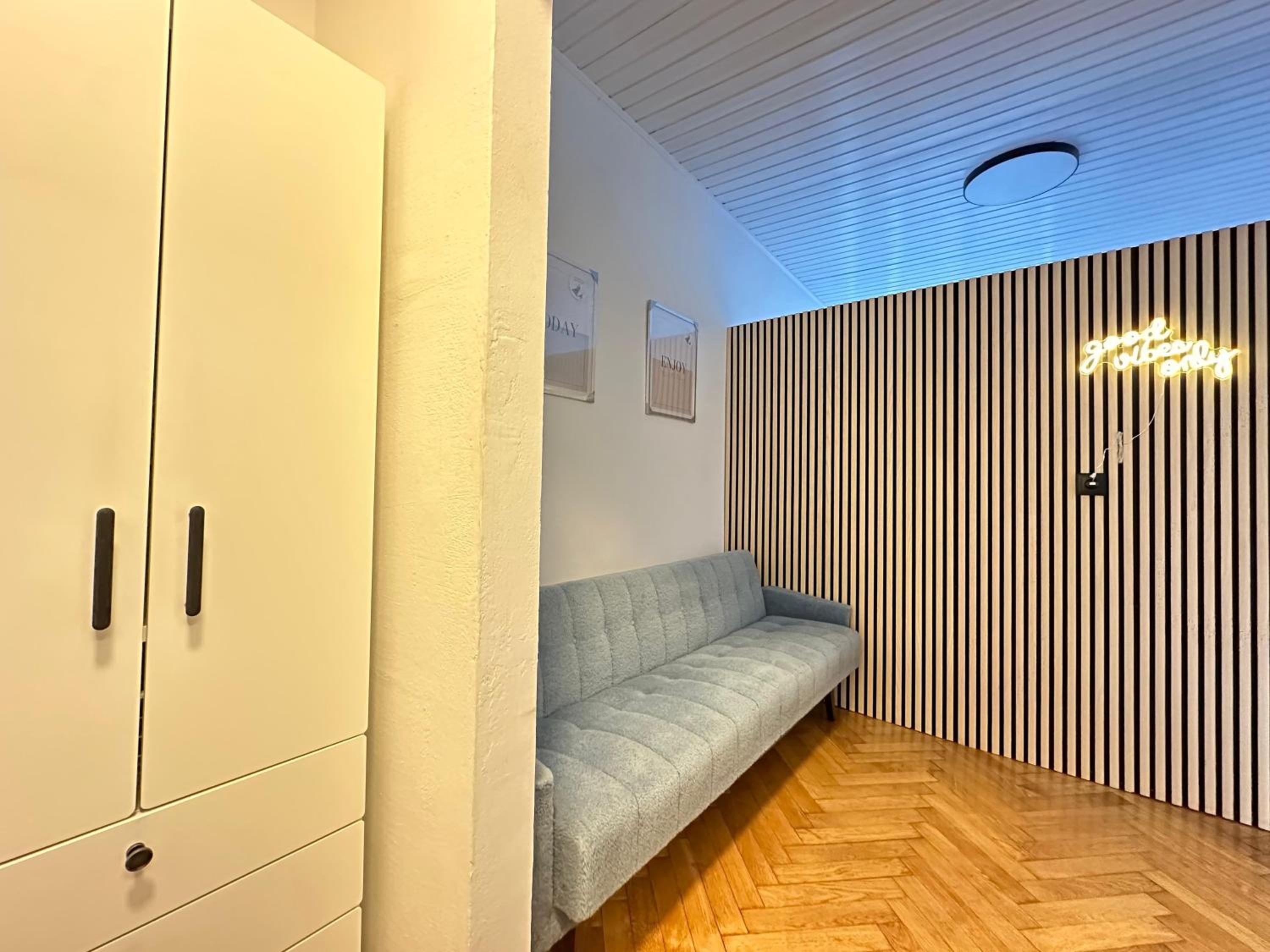 BaMo Studio - city living classic