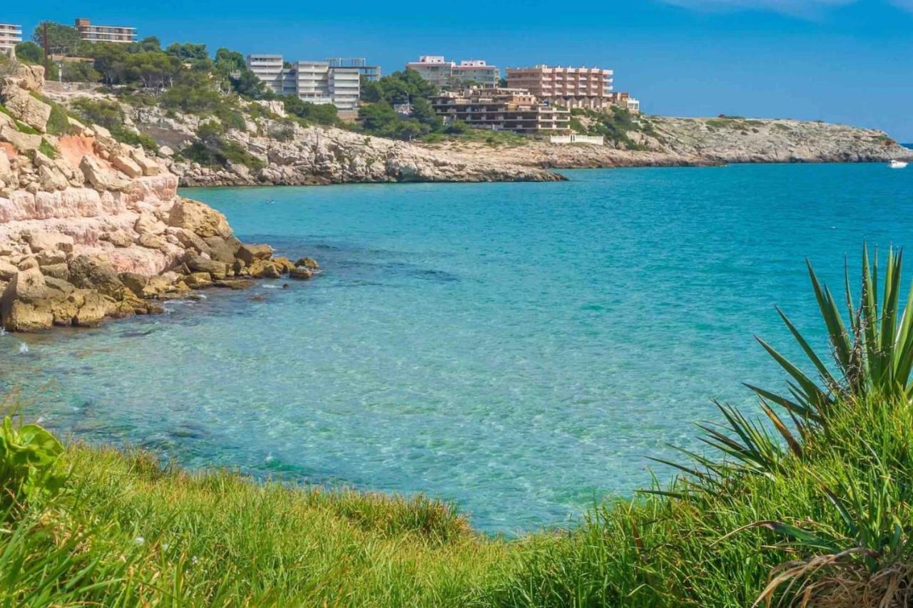 Salou Chill Cozy Warm Pool Port Aventura