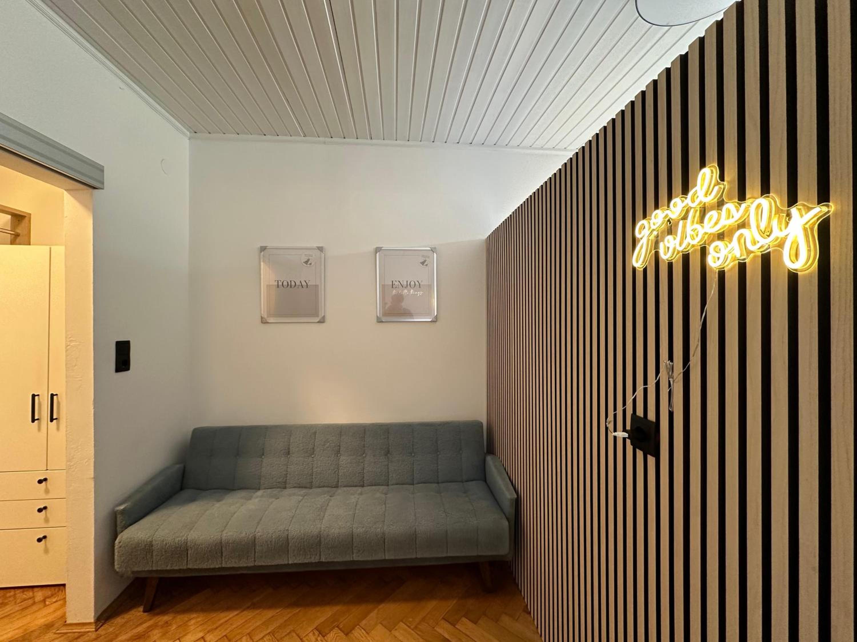 BaMo Studio - city living classic