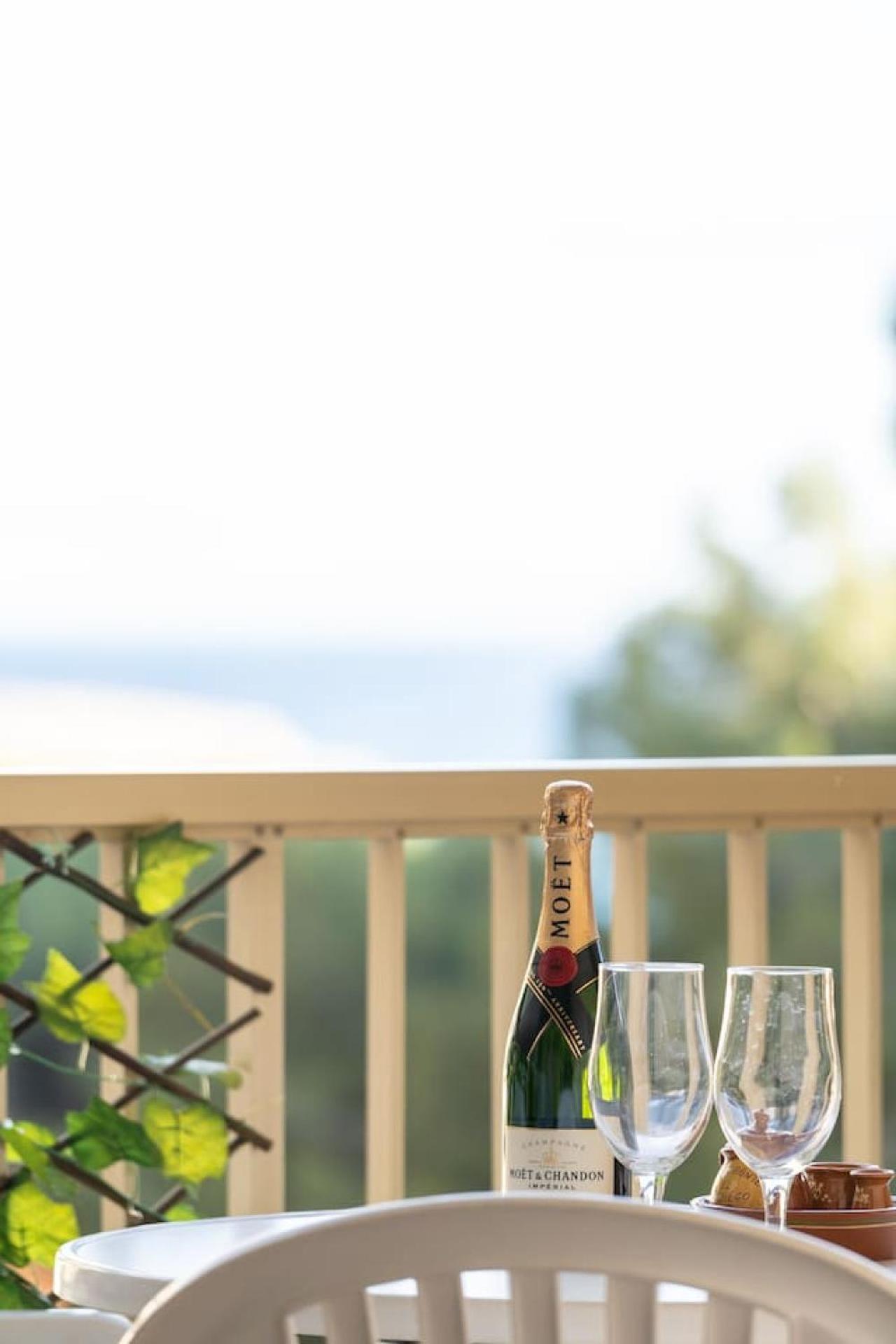 Honolulu (6pax) Acogedor Calido Wifi Parking photo 5