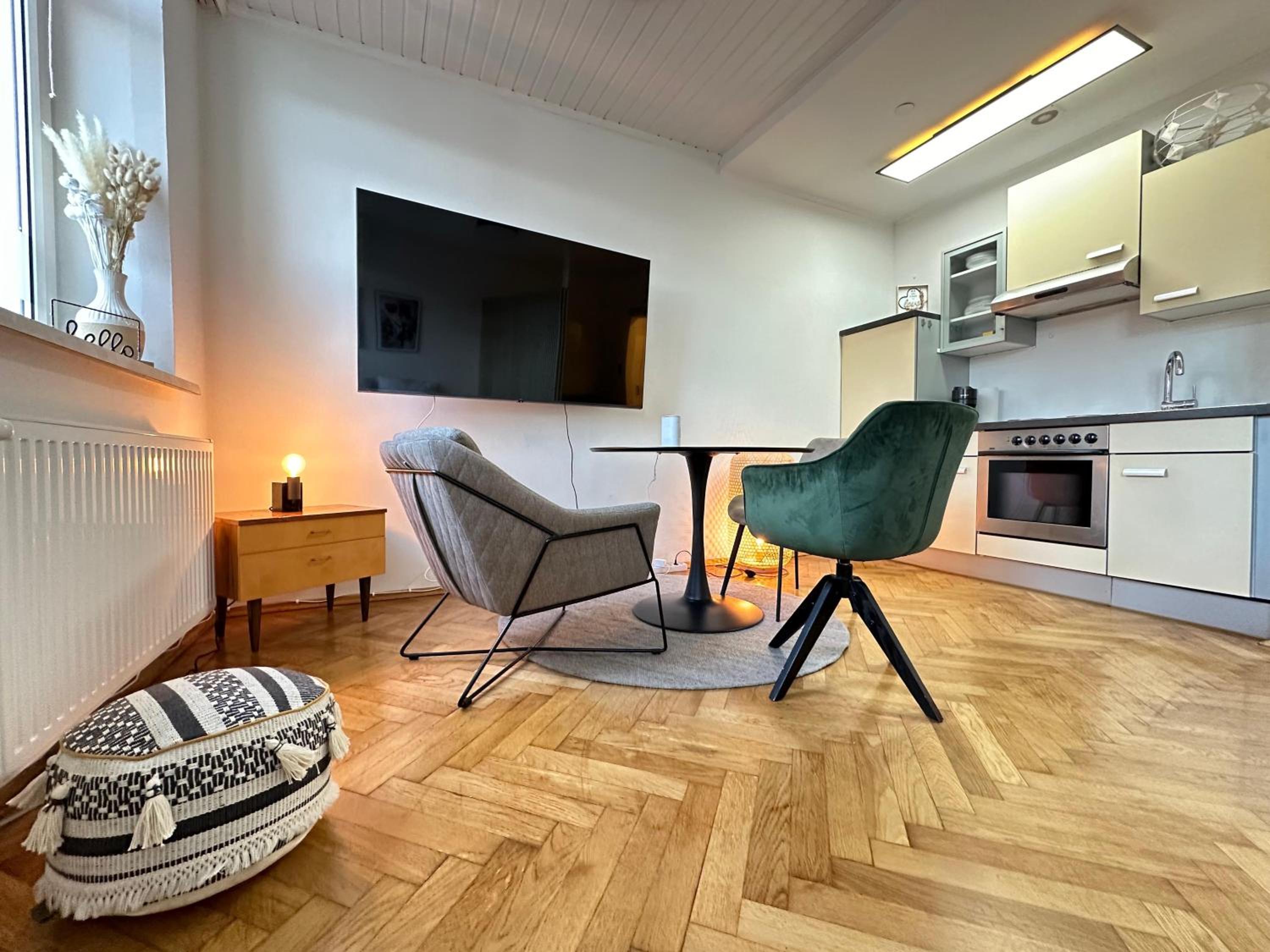 BaMo Studio - city living classic