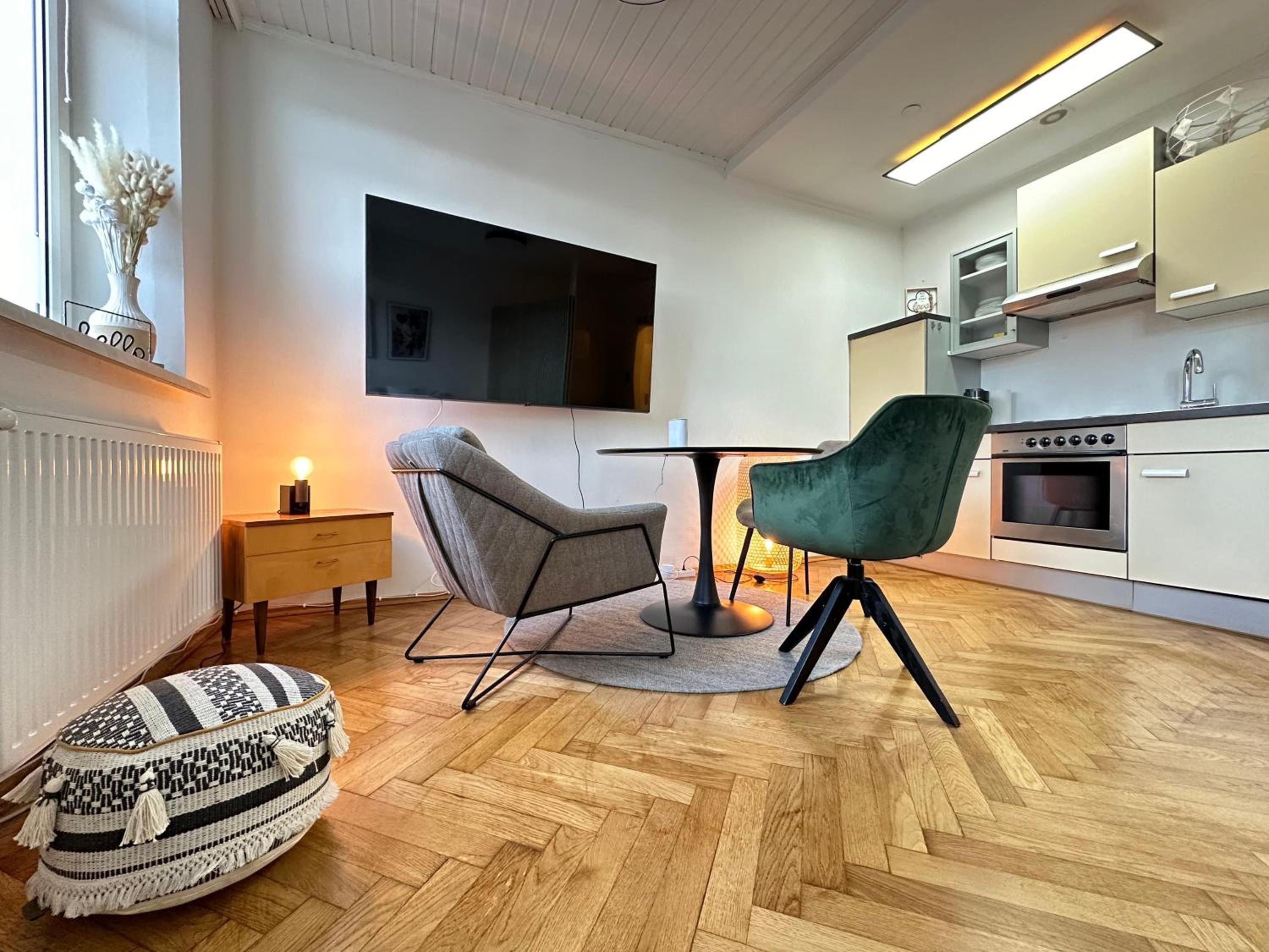 BaMo Studio - city living classic