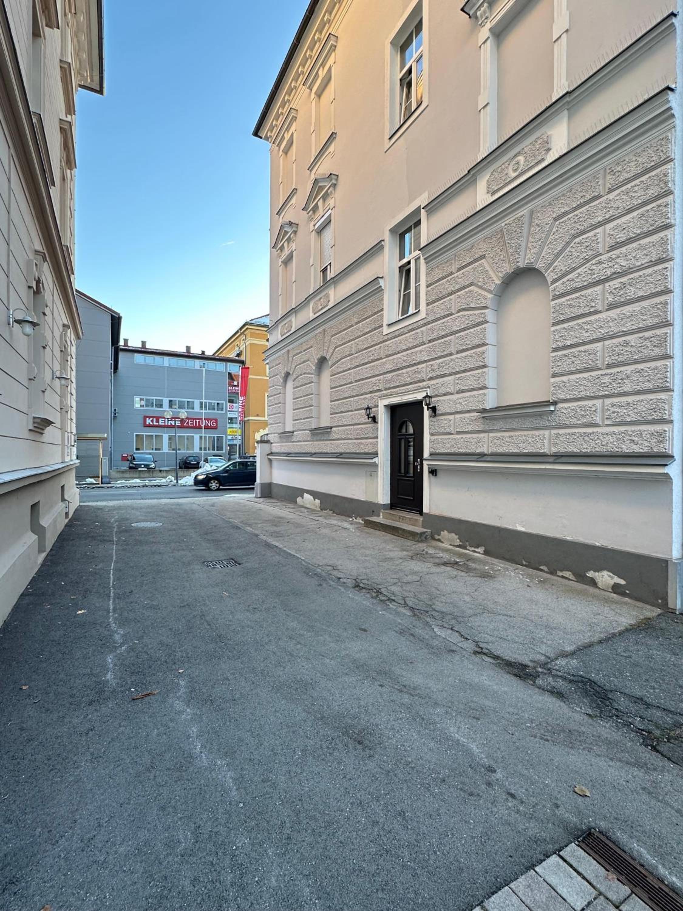 BaMo Studio - city living classic
