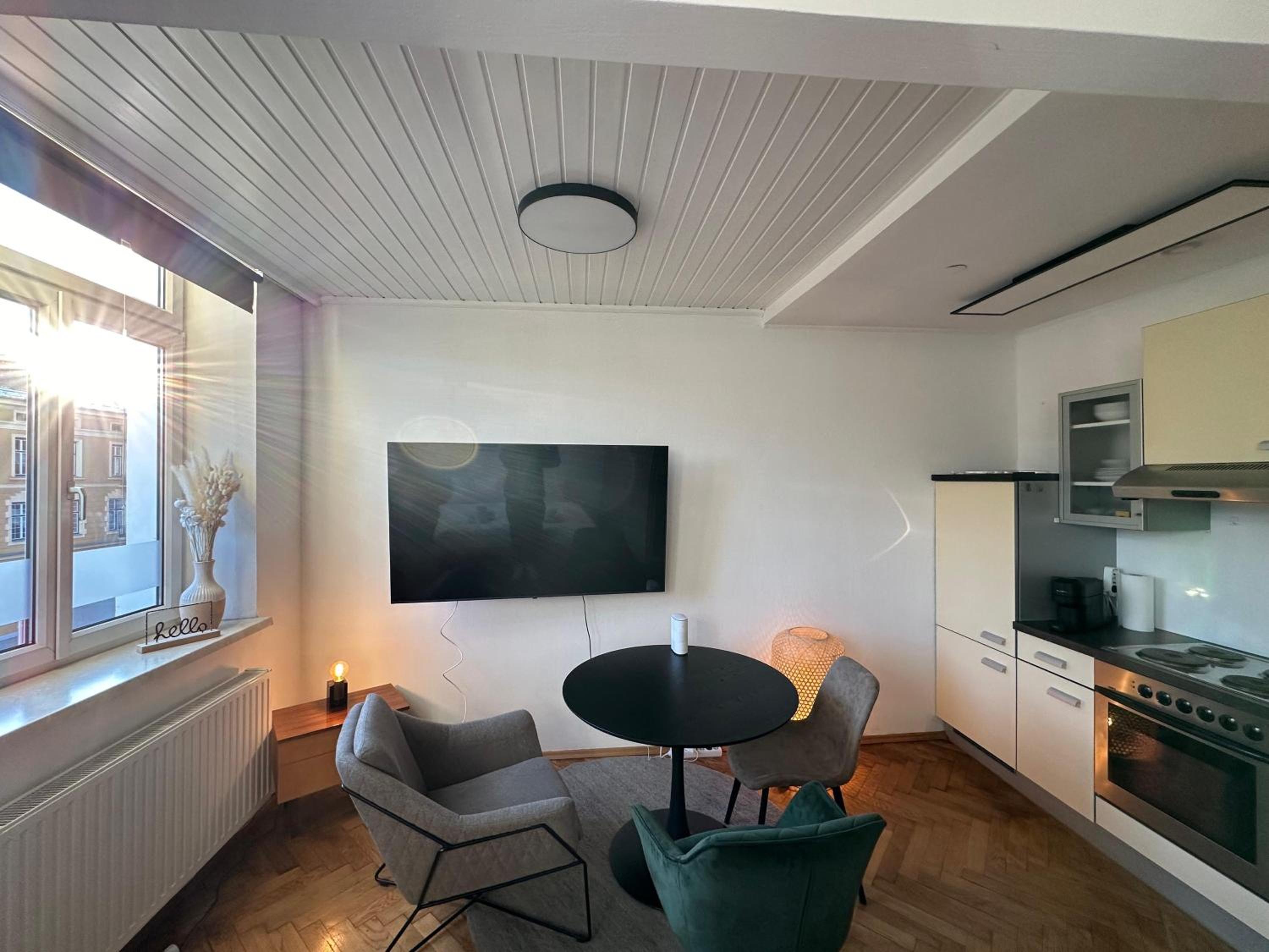 BaMo Studio - city living classic