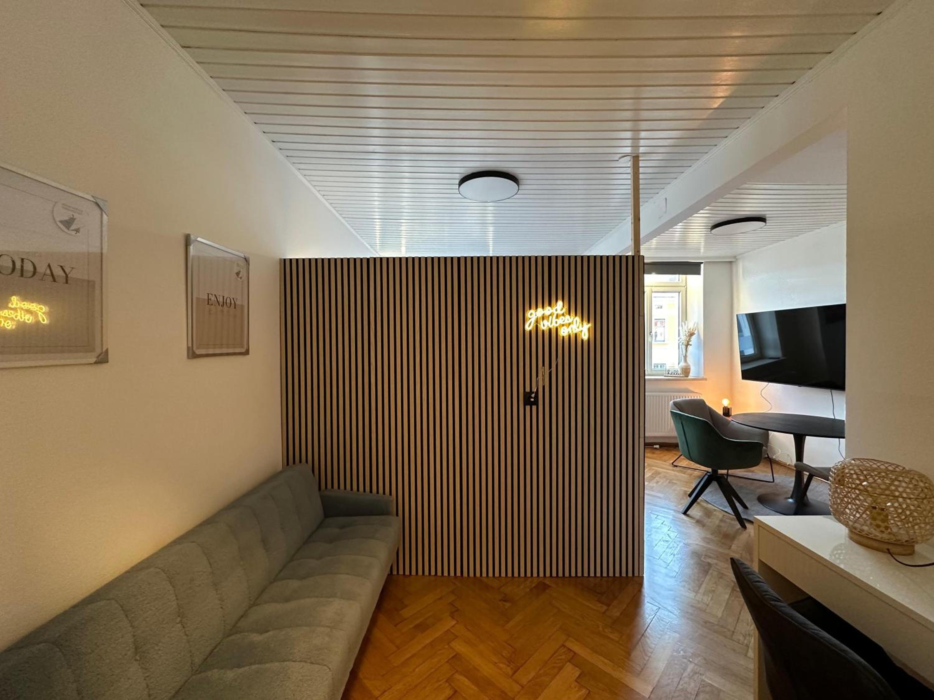 BaMo Studio - city living classic