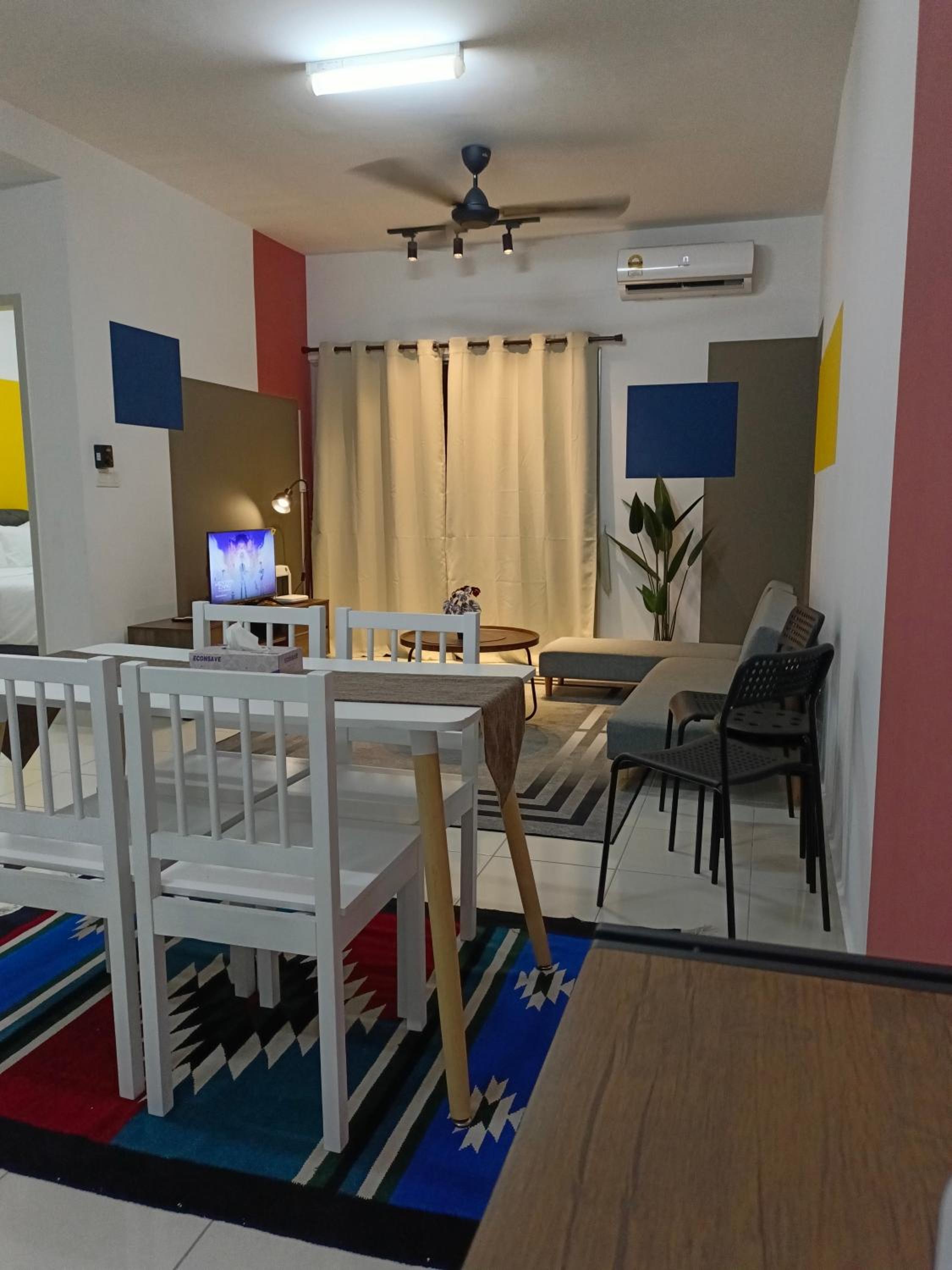 Family Deluxe 2 BR by KLIA Airport Homestay photo 2