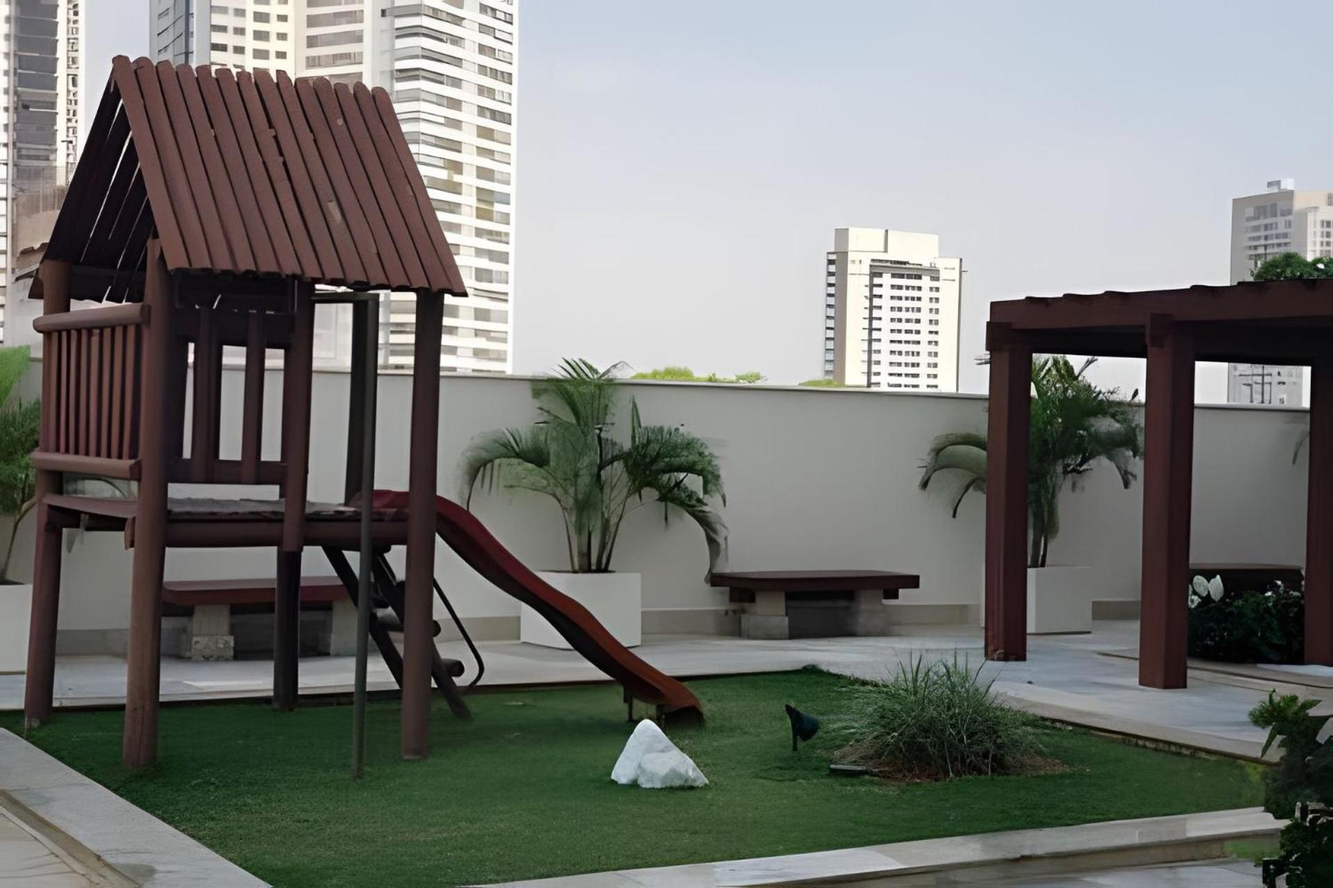 Flats luxuosos com jacuzzi privativa no Vaca Brava