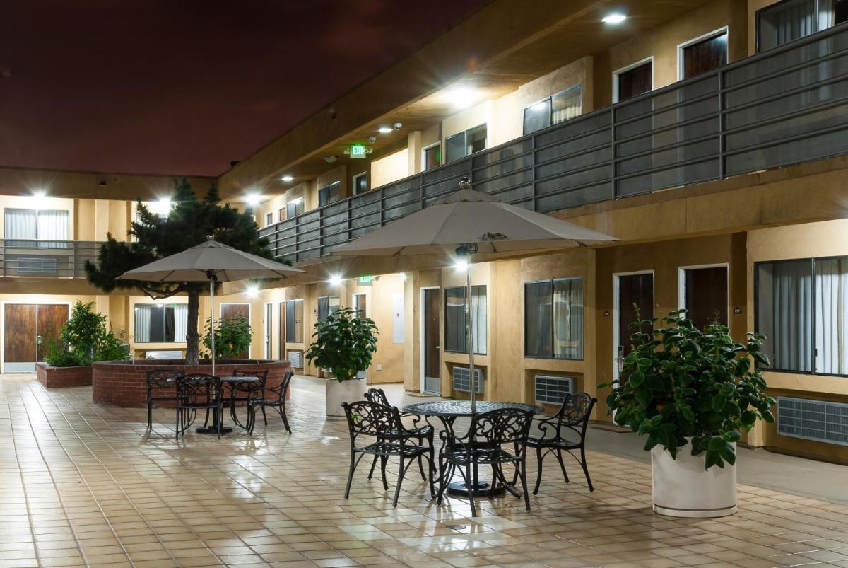 hotel building