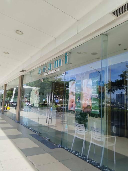 Shore Residences - One Bedroom - Near MOA & NAIA view 5