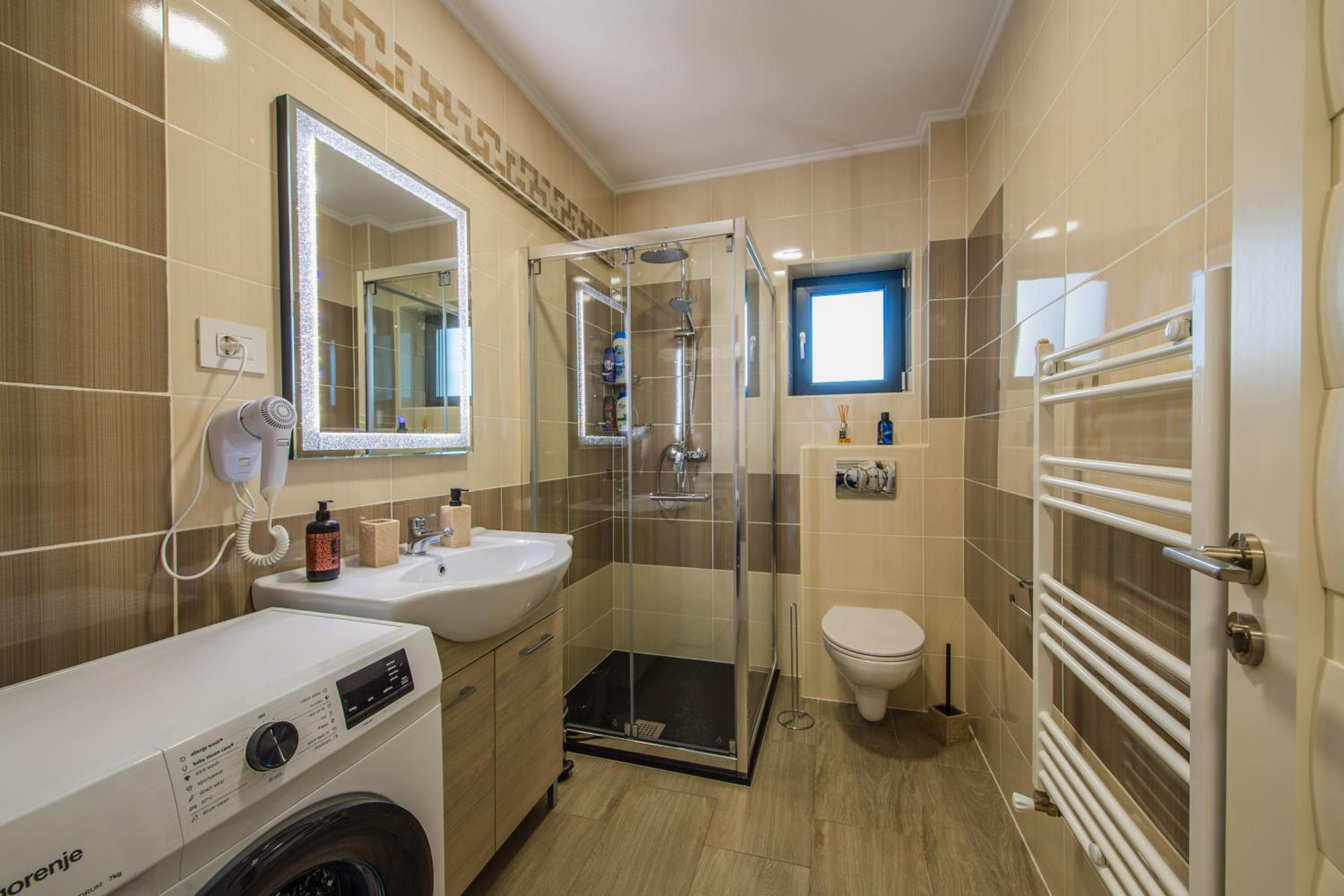 Alvera Apartament