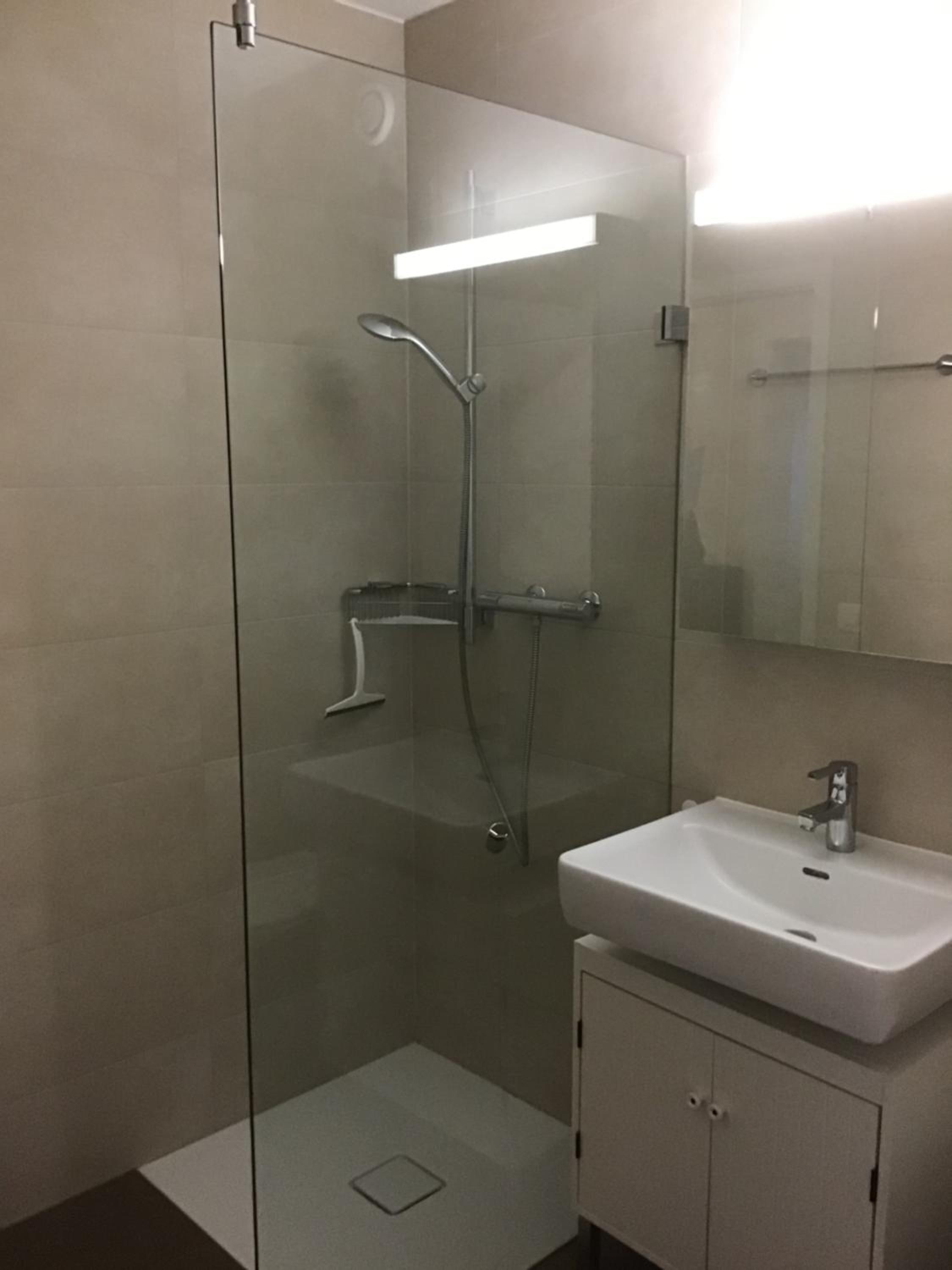 Lausanne City Center Apartments, Minutes Away from the Lake! AM53
