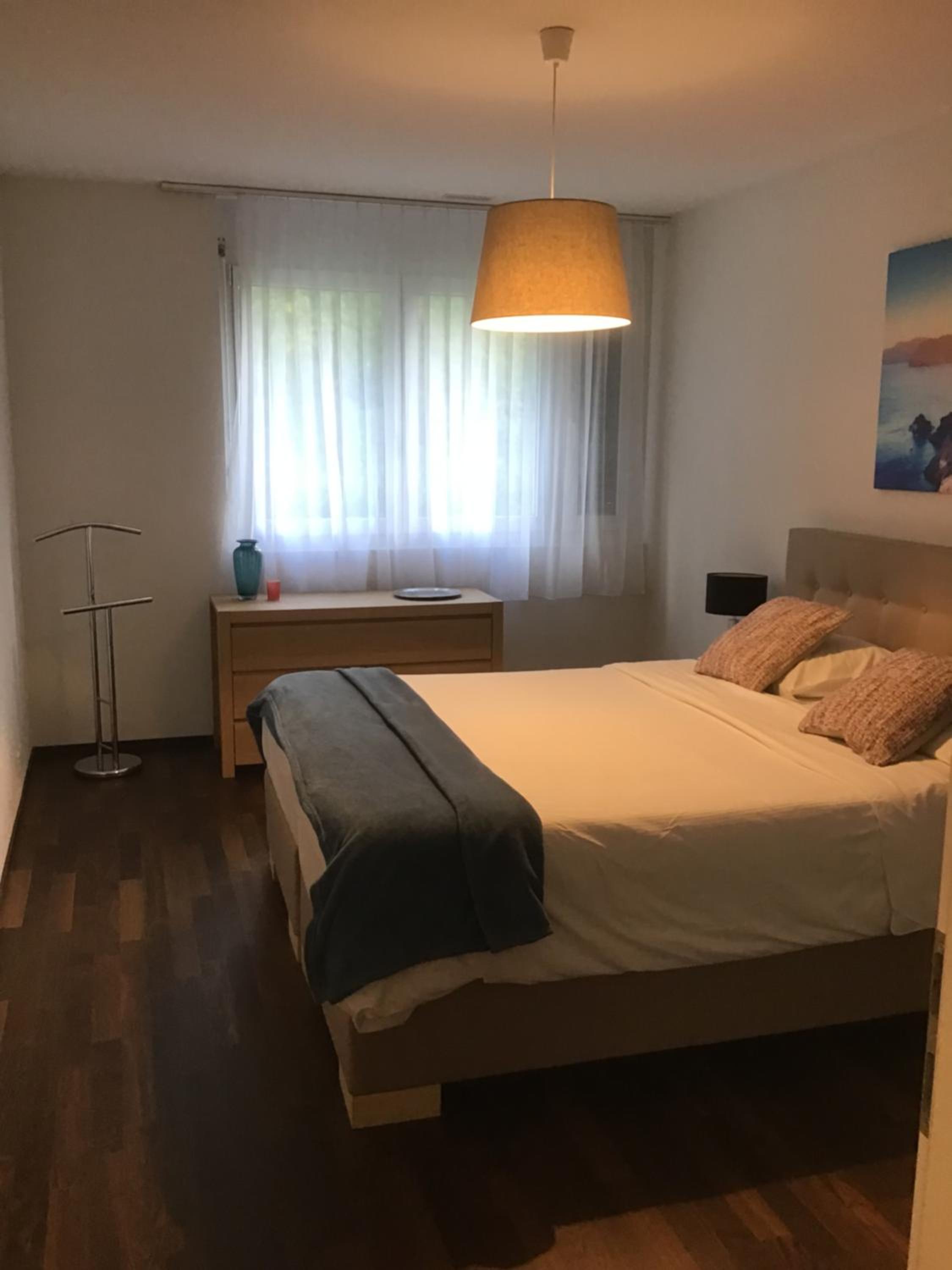Lausanne City Center Apartments, Minutes Away from the Lake! AM53