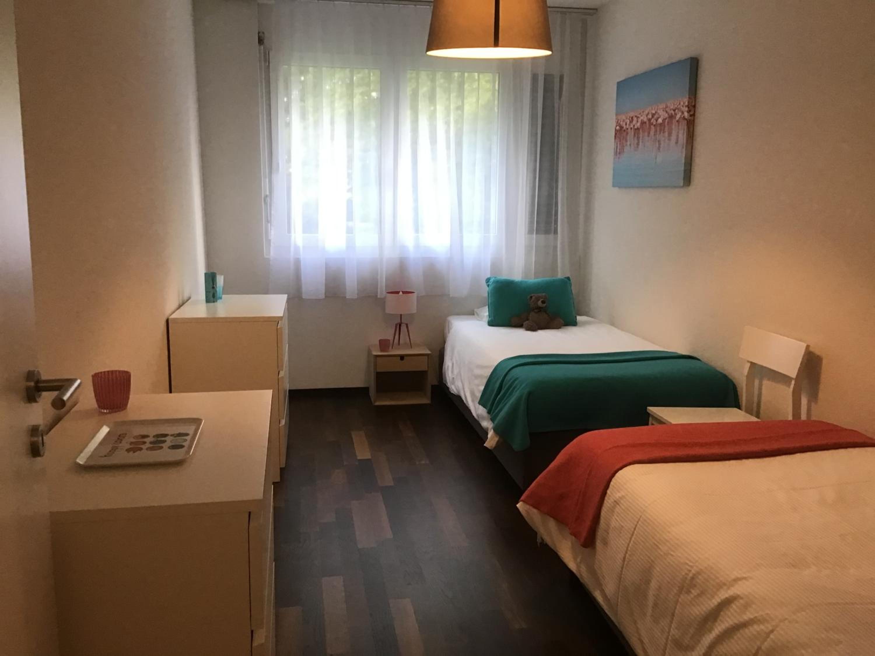 Lausanne City Center Apartments, Minutes Away from the Lake! AM53
