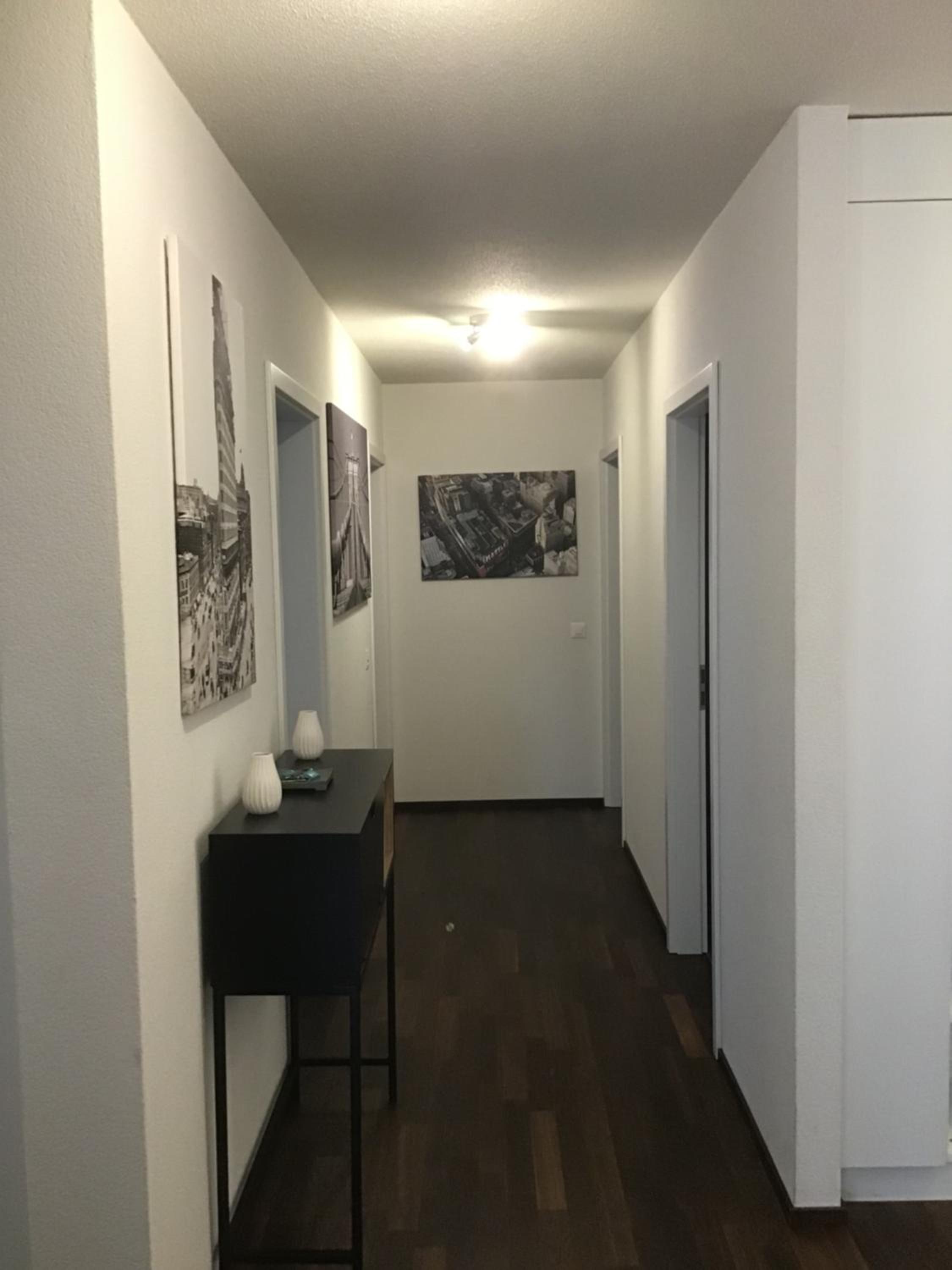 Lausanne City Center Apartments, Minutes Away from the Lake! AM53