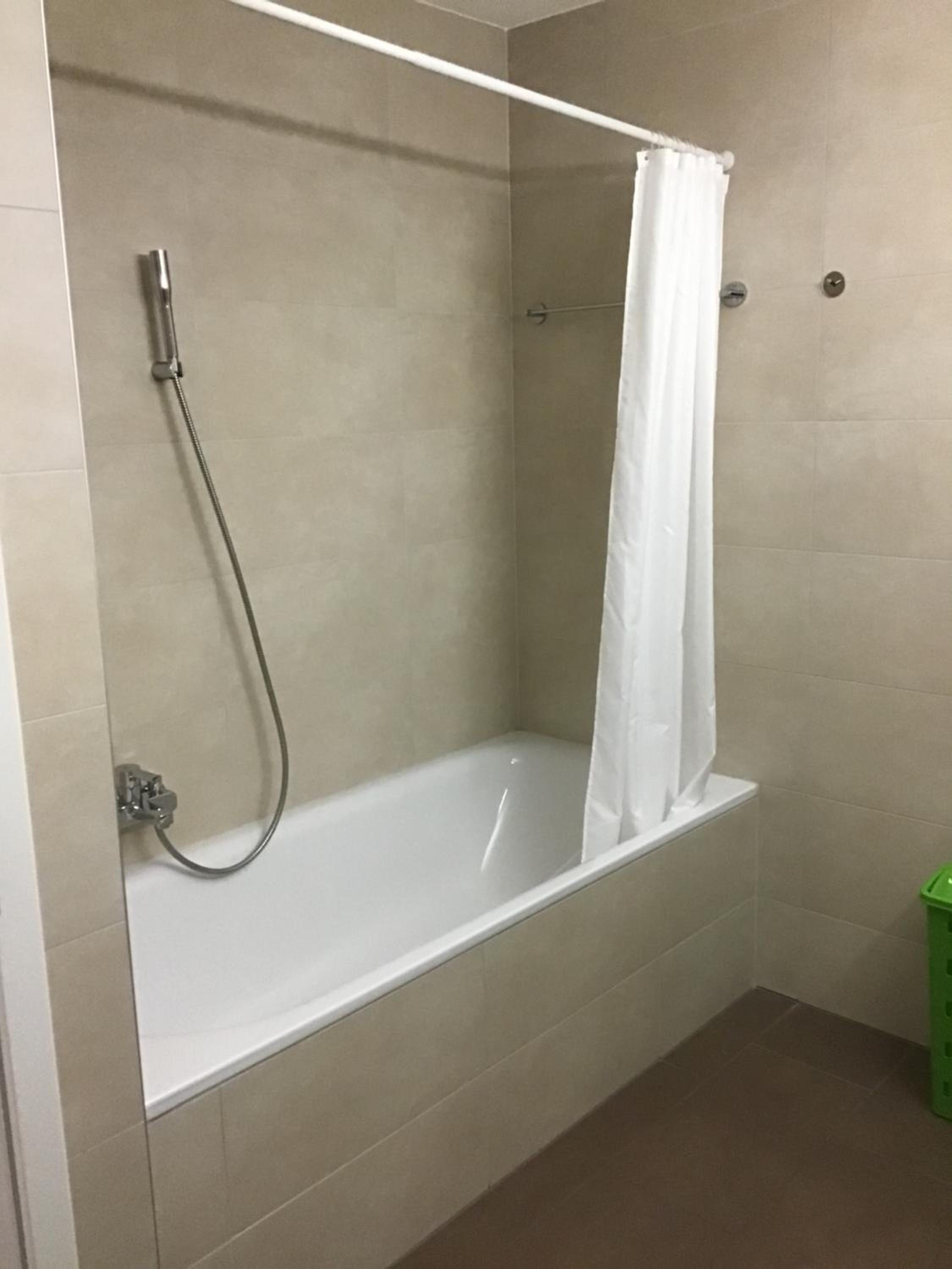Lausanne City Center Apartments, Minutes Away from the Lake! AM53