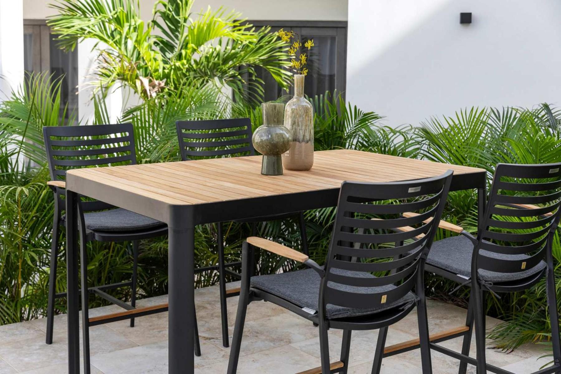 Bonaire Beach Apartment 11 with communal pool and diving facilities
