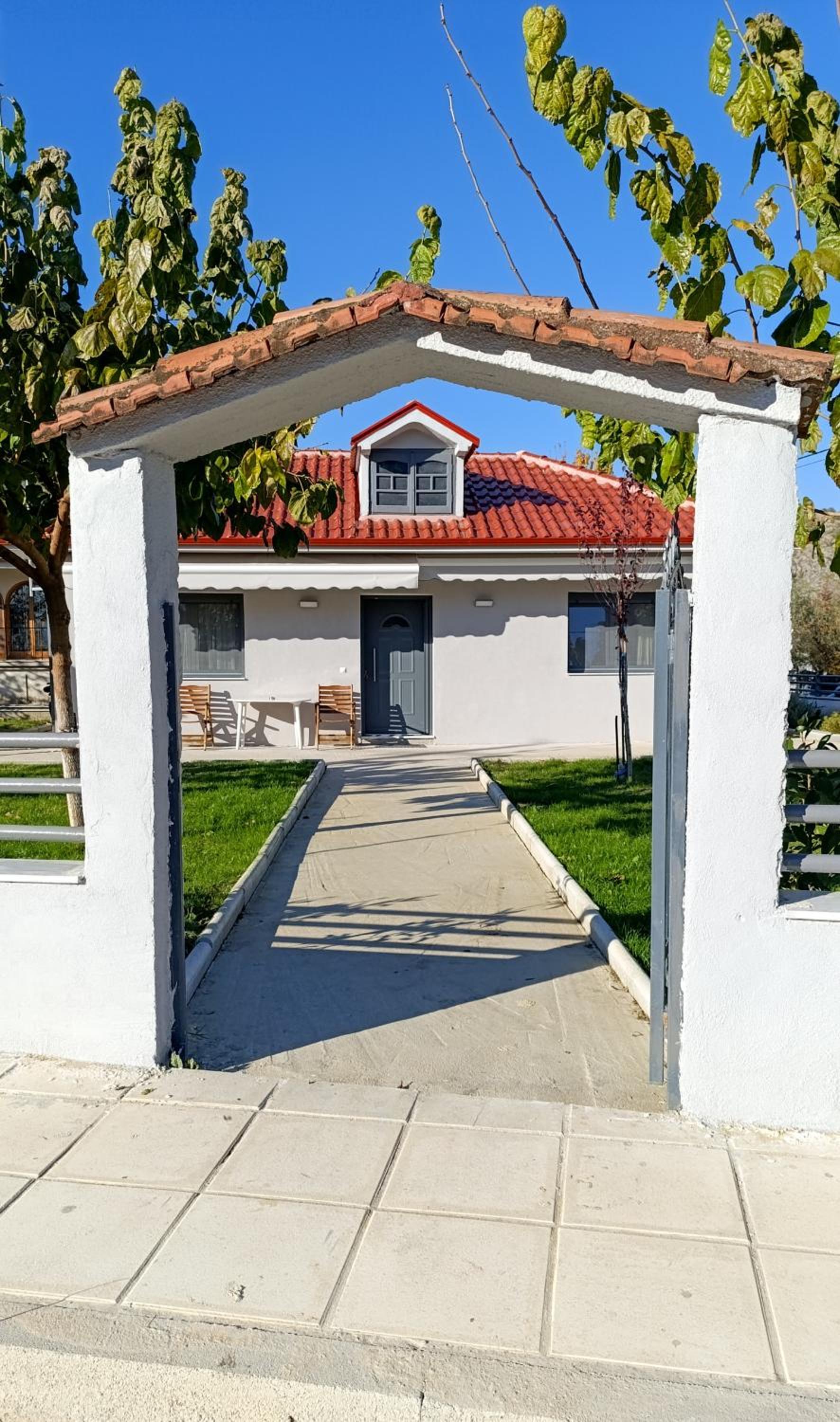 Cozy Bungalow