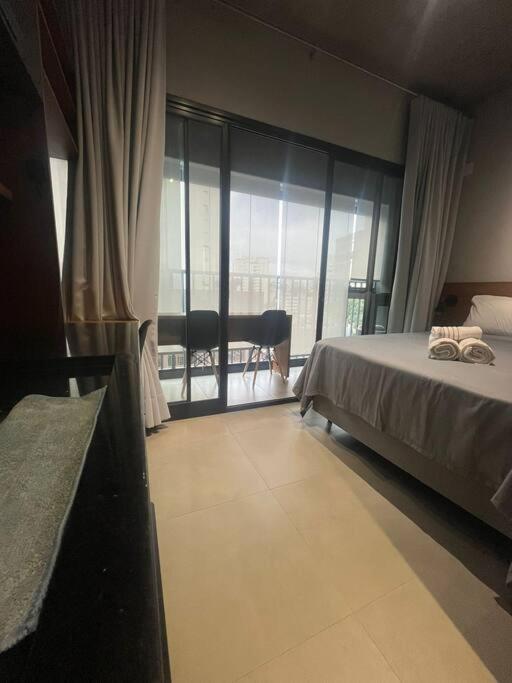 Apartamento em frente ao Hospital Sírio Libanes