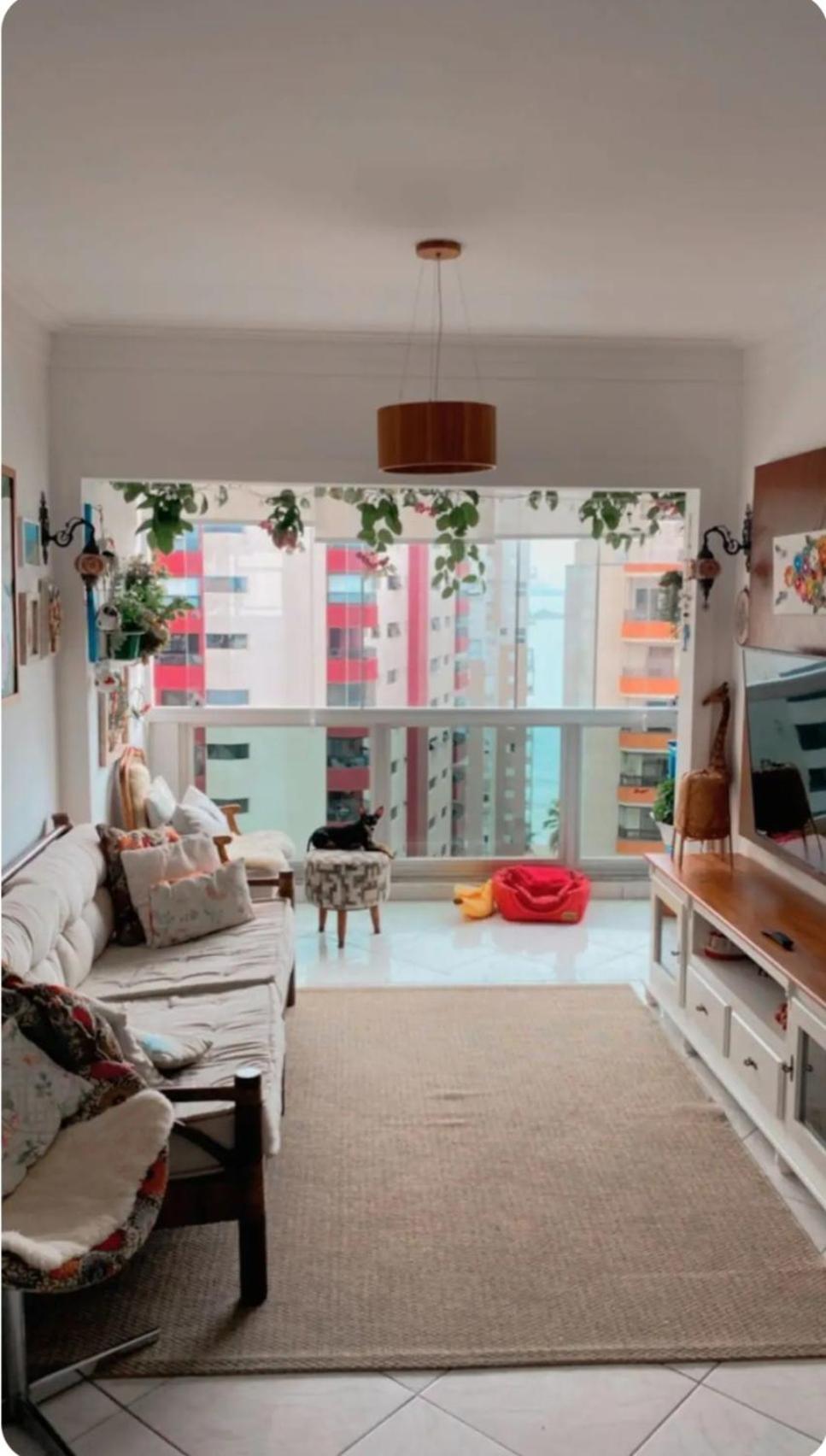 Apartamento com um linda vista para o mar