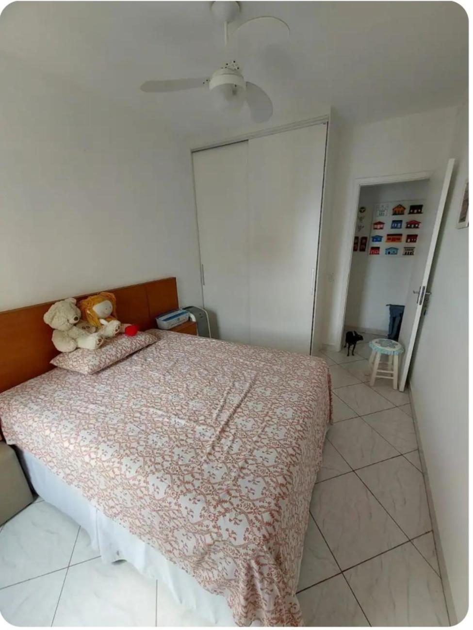 Apartamento com um linda vista para o mar