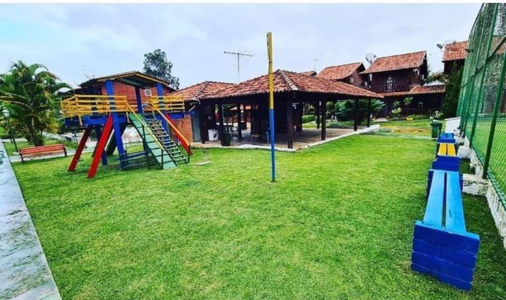 Casa Gravatá em condomínio