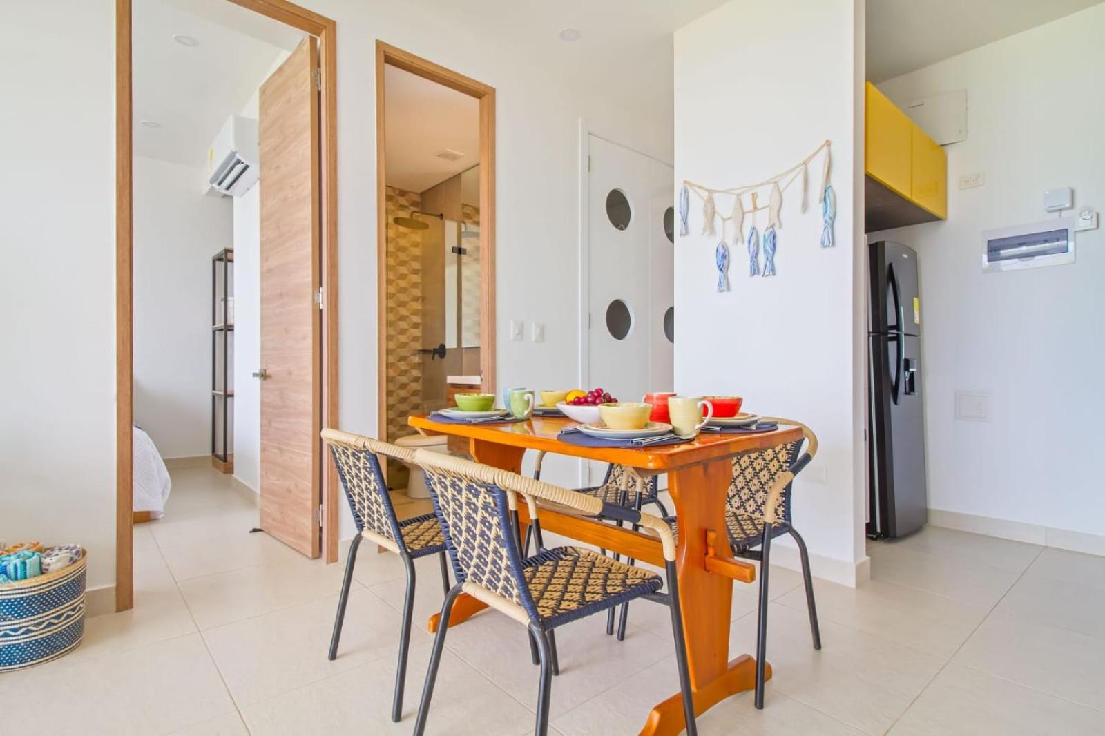Apt with sunset & beach views