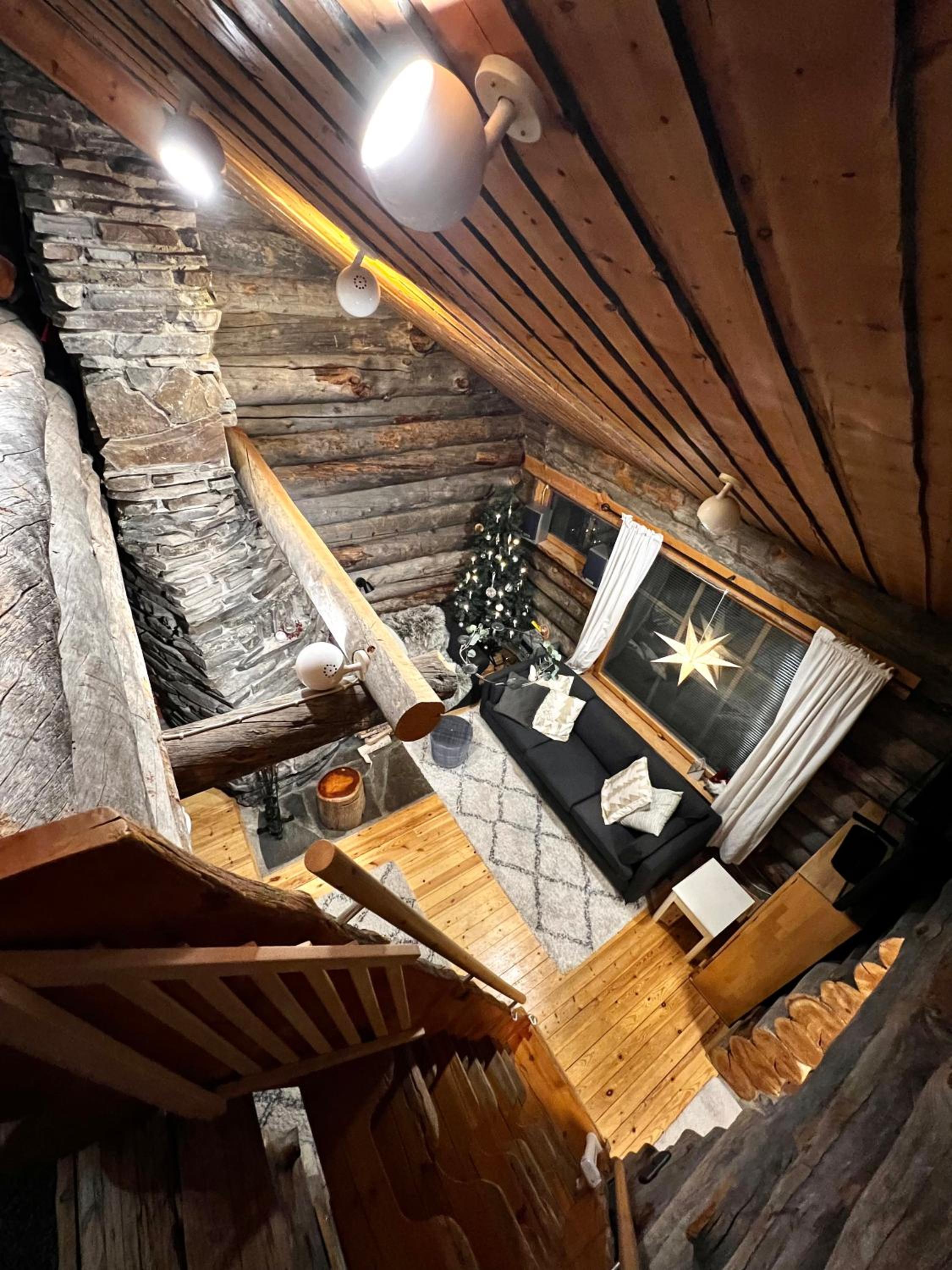 Luosto Jylhäkelo - a cozy loghouse in the heart of Lapland view 5