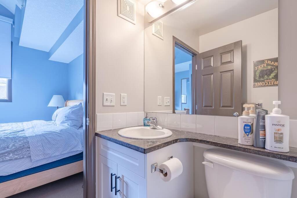 Mystic Springs Chalets - pool, hot tub, AC