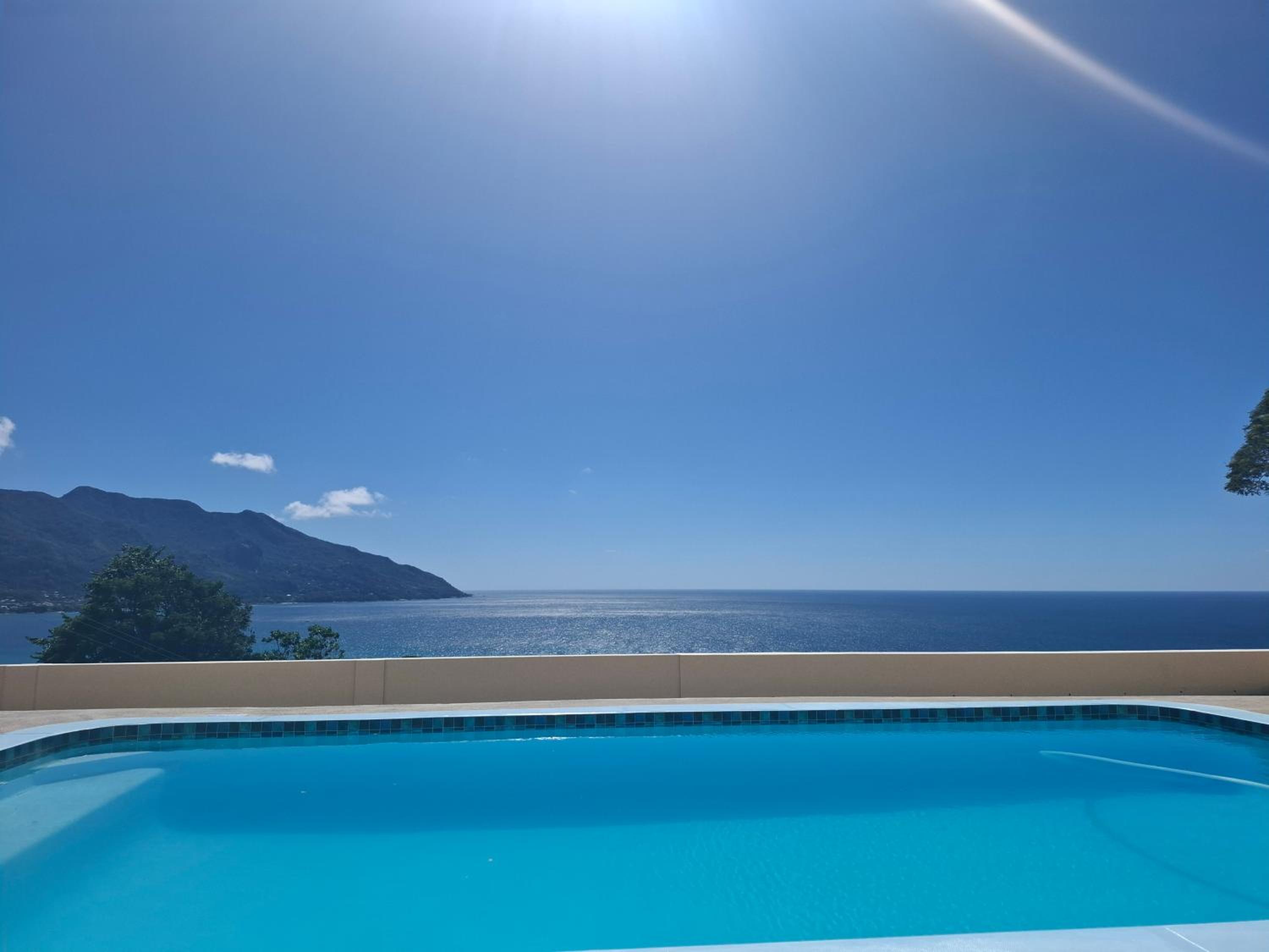 Tropical Secrets Holiday Apartments photo 5